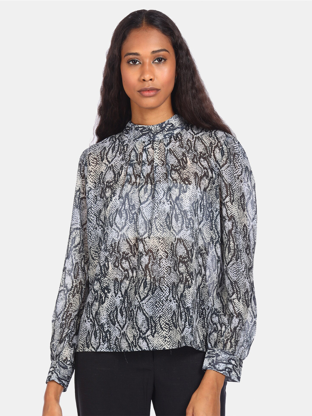 

Flying Machine White & Grey Animal Regular Top