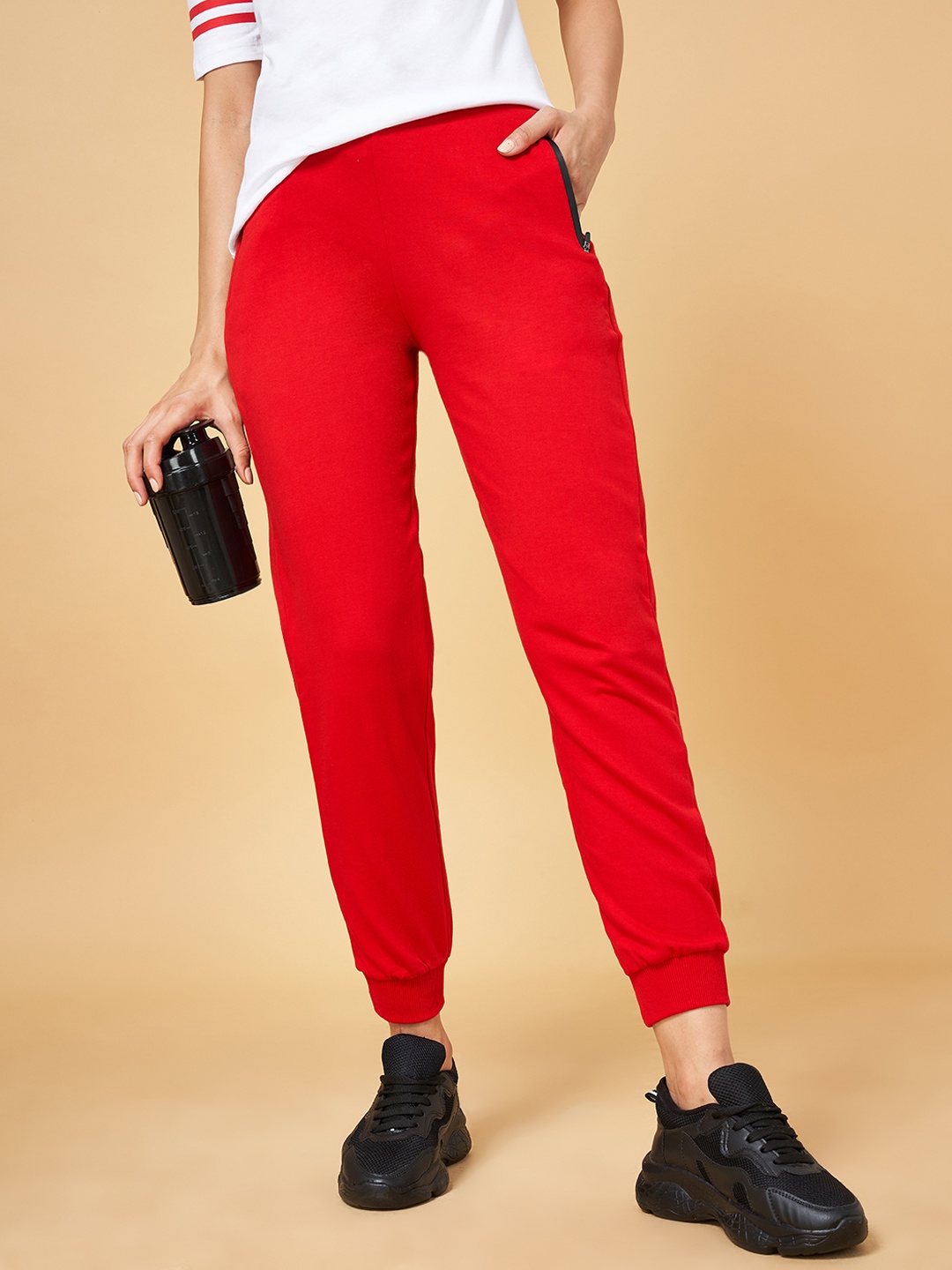 

Ajile by Pantaloons Women Red Solid Loose Fit Pure Cotton Joggers
