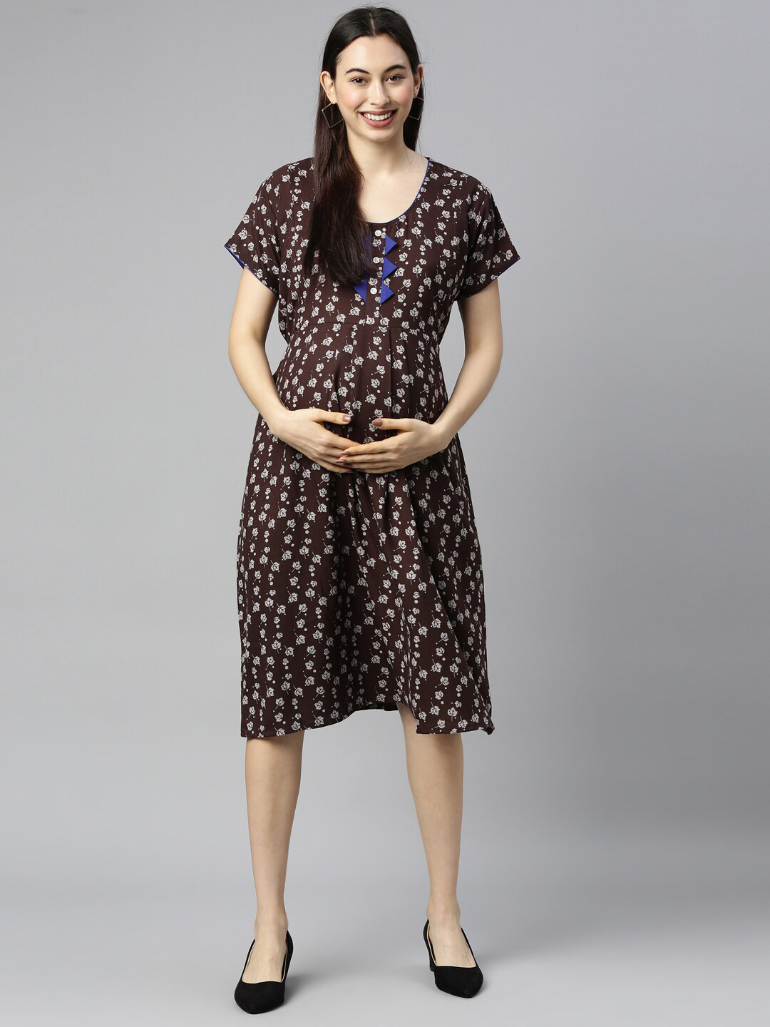 

GOLDSTROMS Coffee Brown & White Floral Printed Cotton Maternity Dress