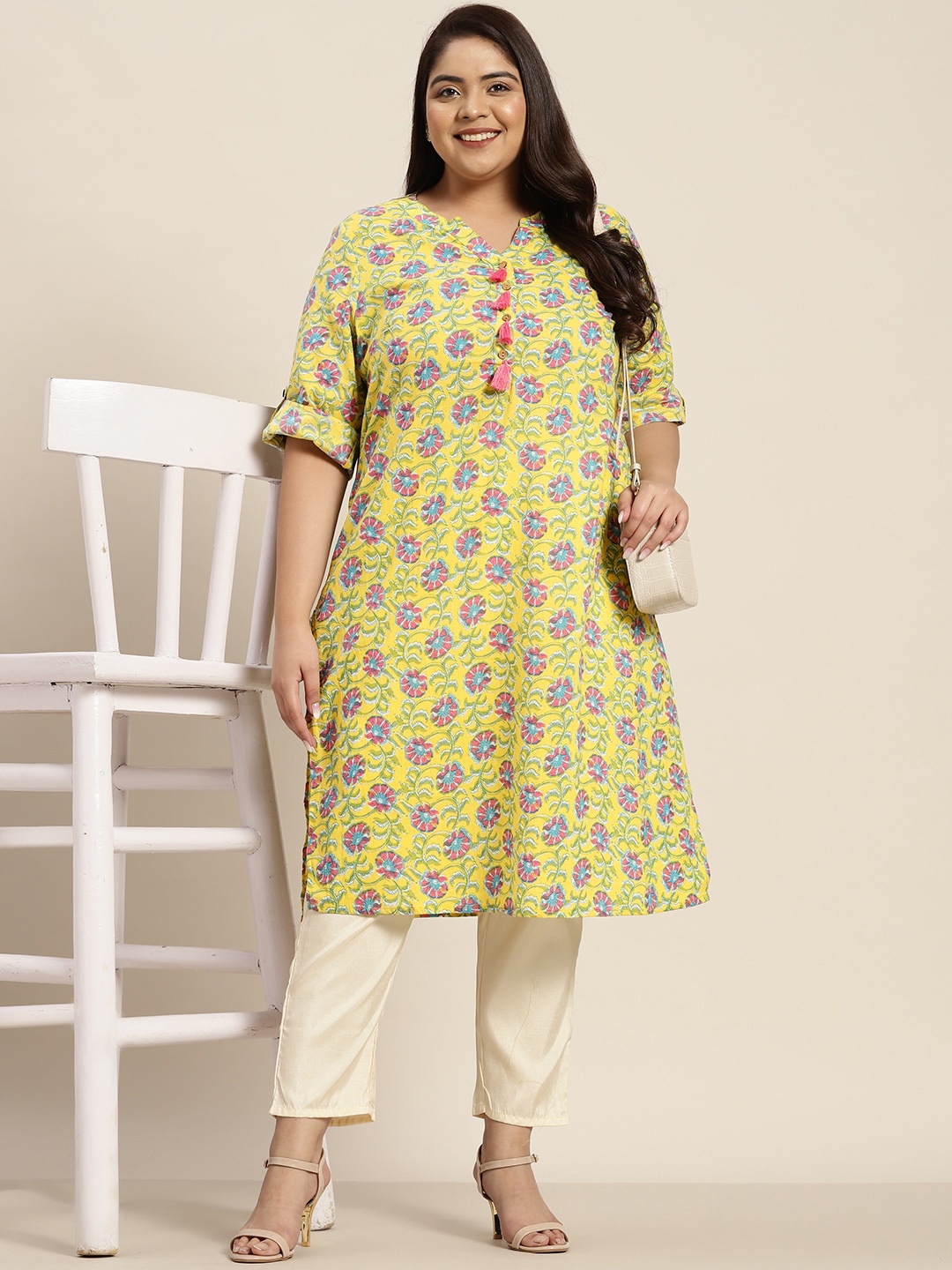 

Sztori Women Plus Size Yellow & Pink Ethnic Motifs Printed Pure Cotton Kurta