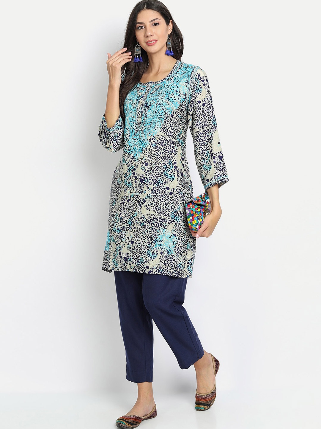 

HOUSE OF KARI Black & Blue Printed Embroidered Tunic