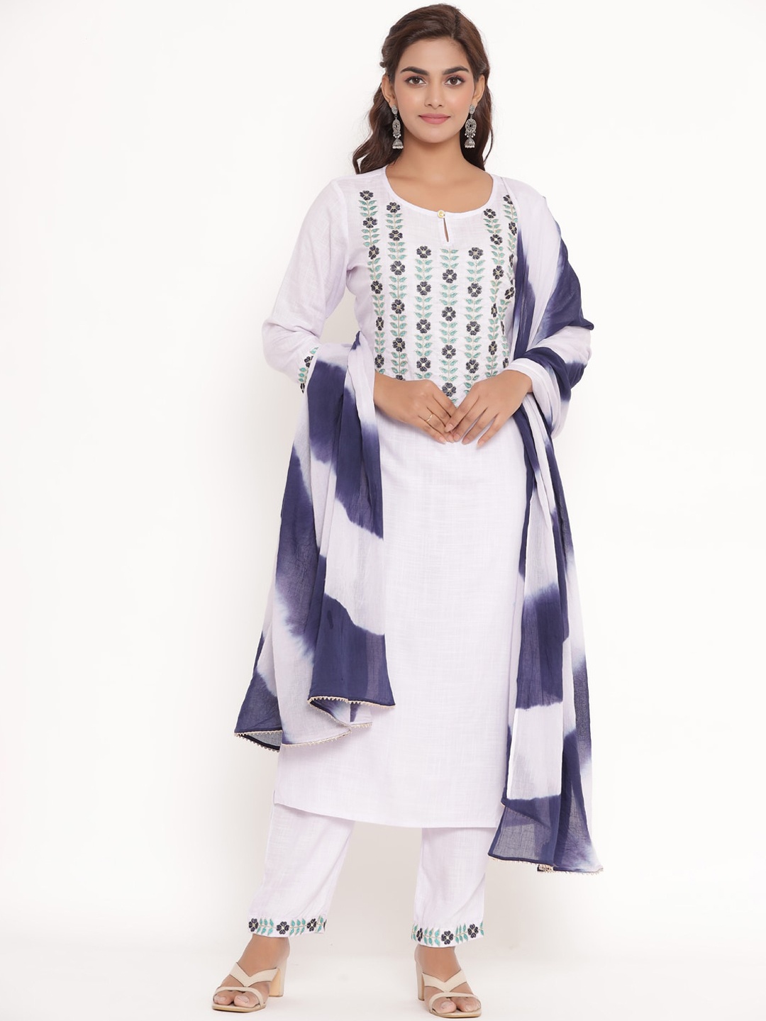 

VEDANA Women White Ethnic Motifs Yoke Design Thread Work Kurta with Trousers & Dupatta