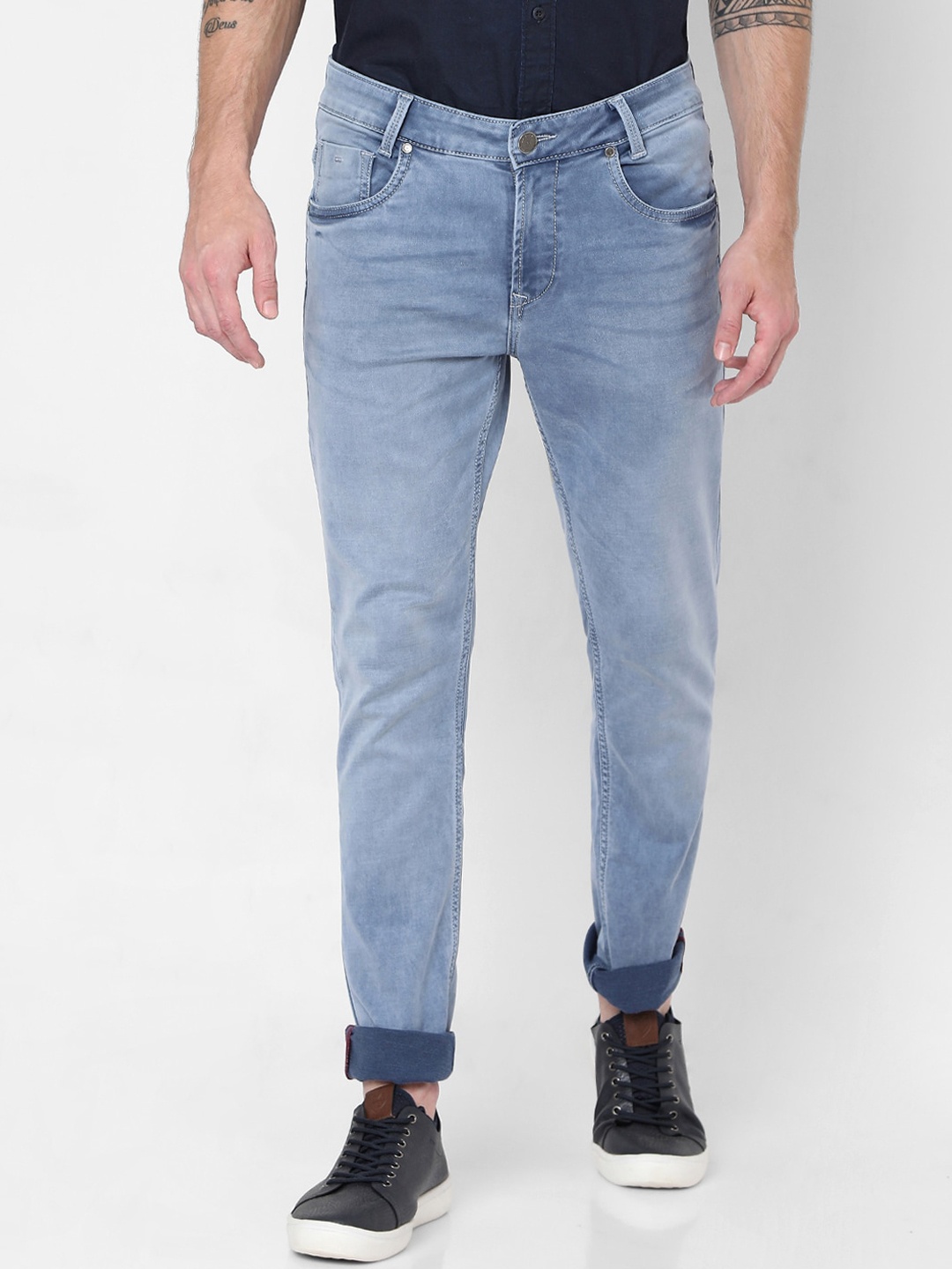 

Mufti Men Blue Slim Fit Light Fade Stretchable Jeans