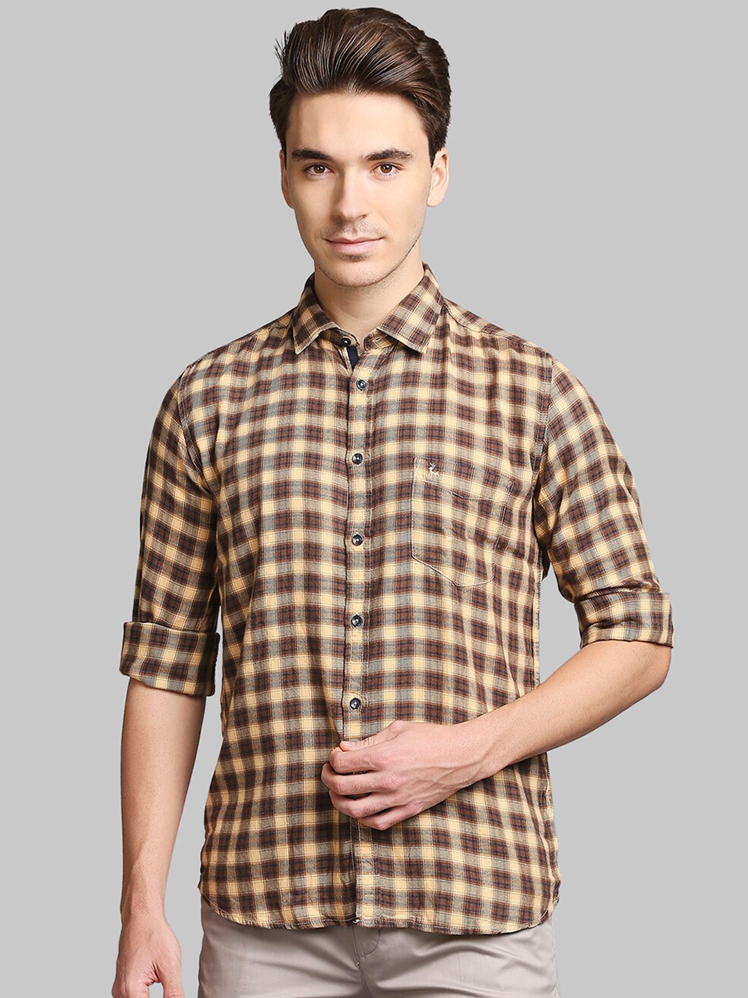 

Parx Men Brown Slim Fit Opaque Checked Casual Shirt
