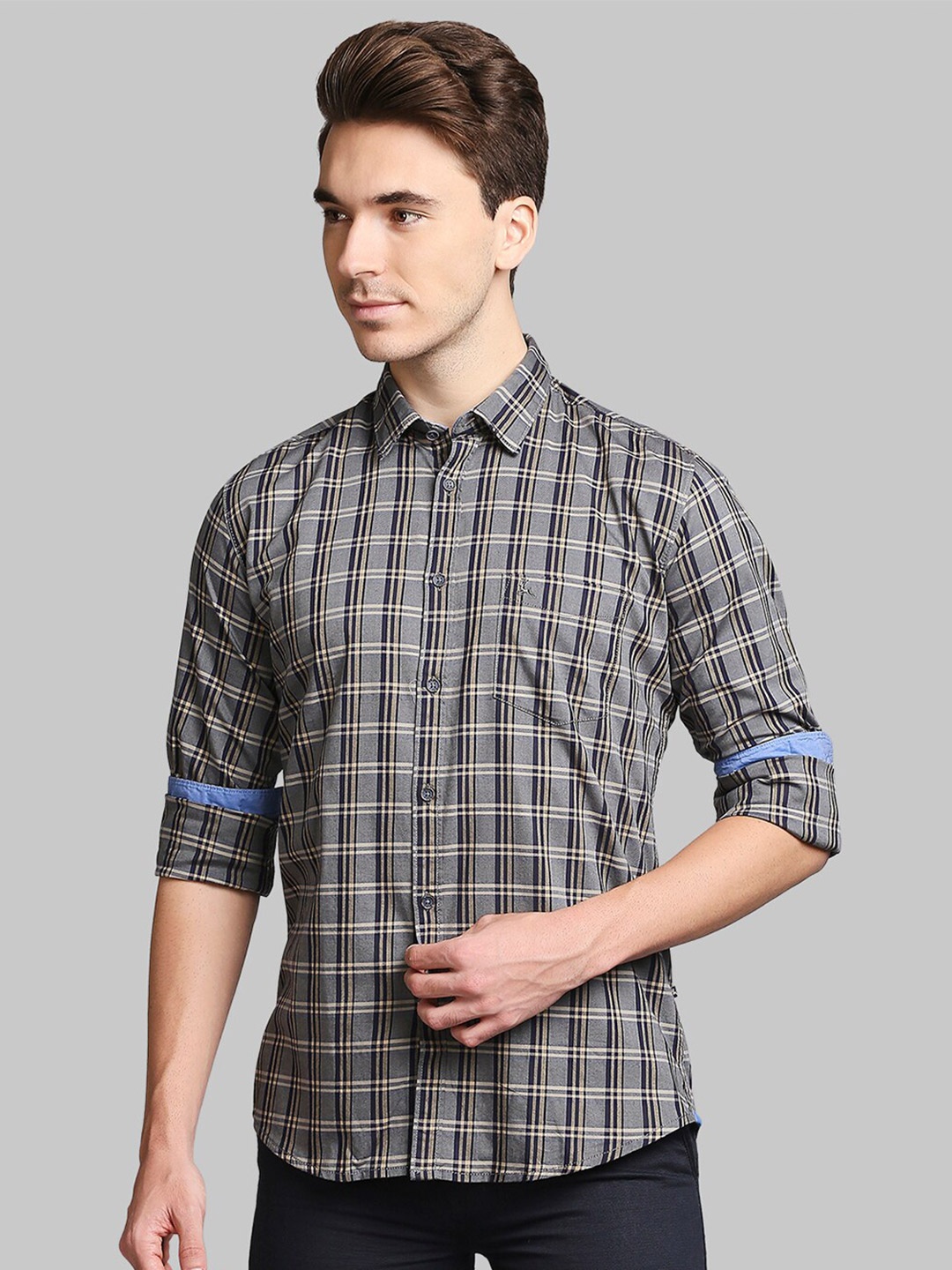 

Parx Men Blue Slim Fit Tartan Checks Opaque Checked Casual Shirt