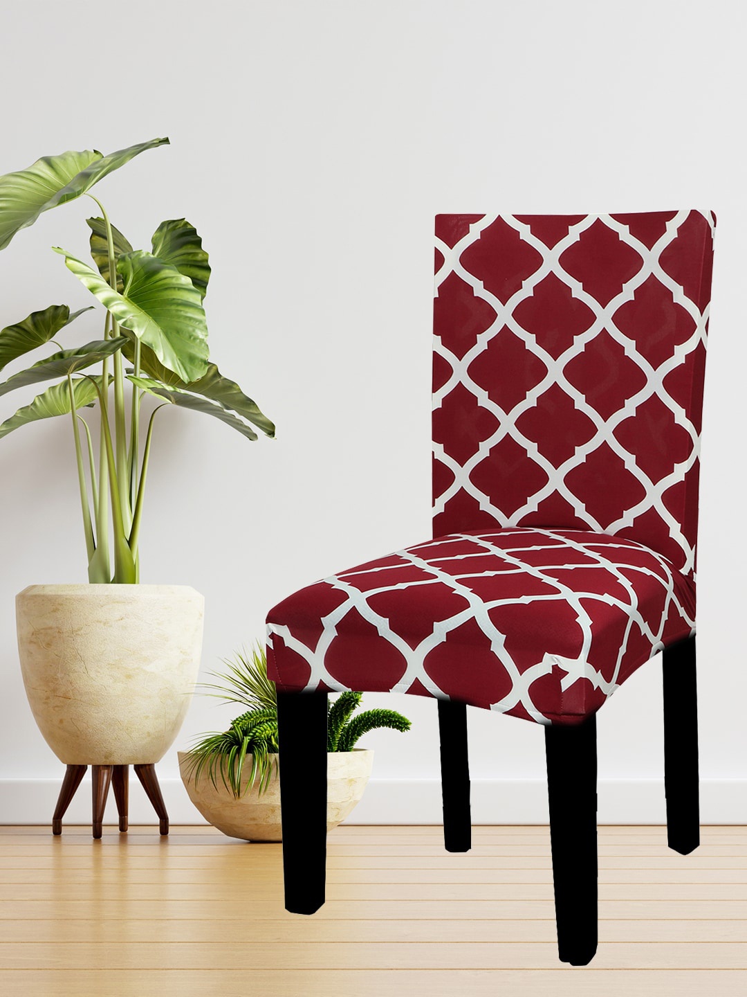 

HOUSE OF QUIRK Set Of 4 Maroon & White Diamond Printed Removable Chair Covers