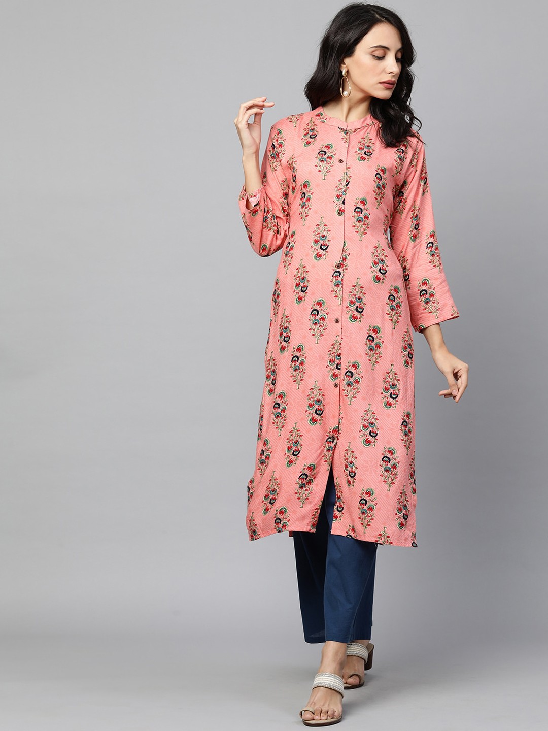 

FASHOR Women Peach-Coloured & Green Floral Printed Kurta & 2-Ply Cloth Mask