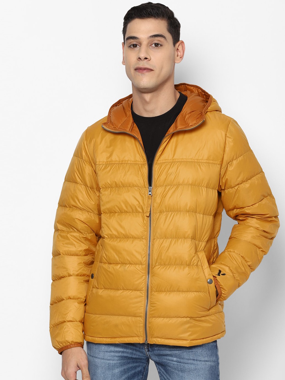 

AMERICAN EAGLE OUTFITTERS Men Yellow Puffer Jacket