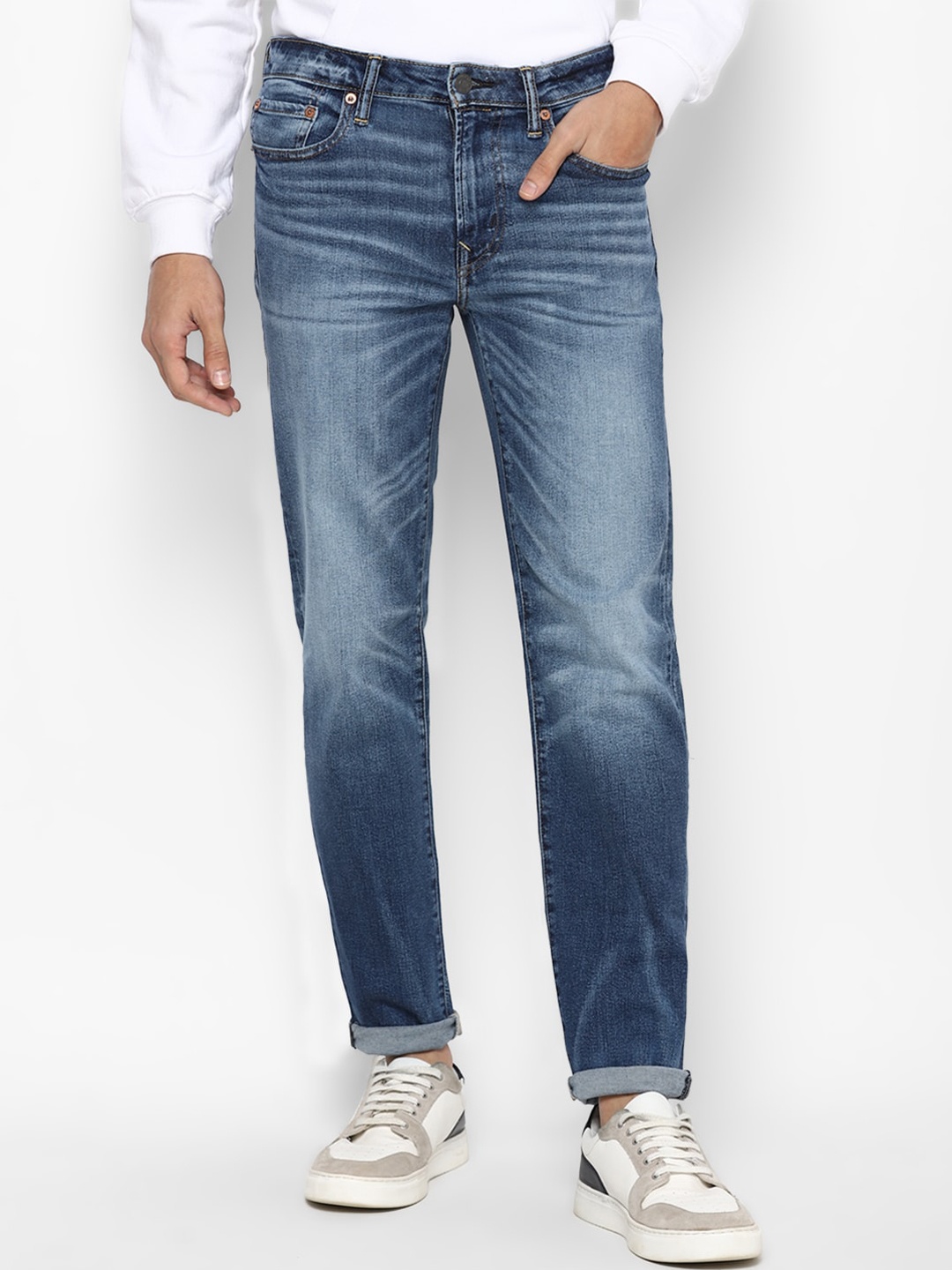 

AMERICAN EAGLE OUTFITTERS Men Blue Straight Fit Heavy Fade Jeans