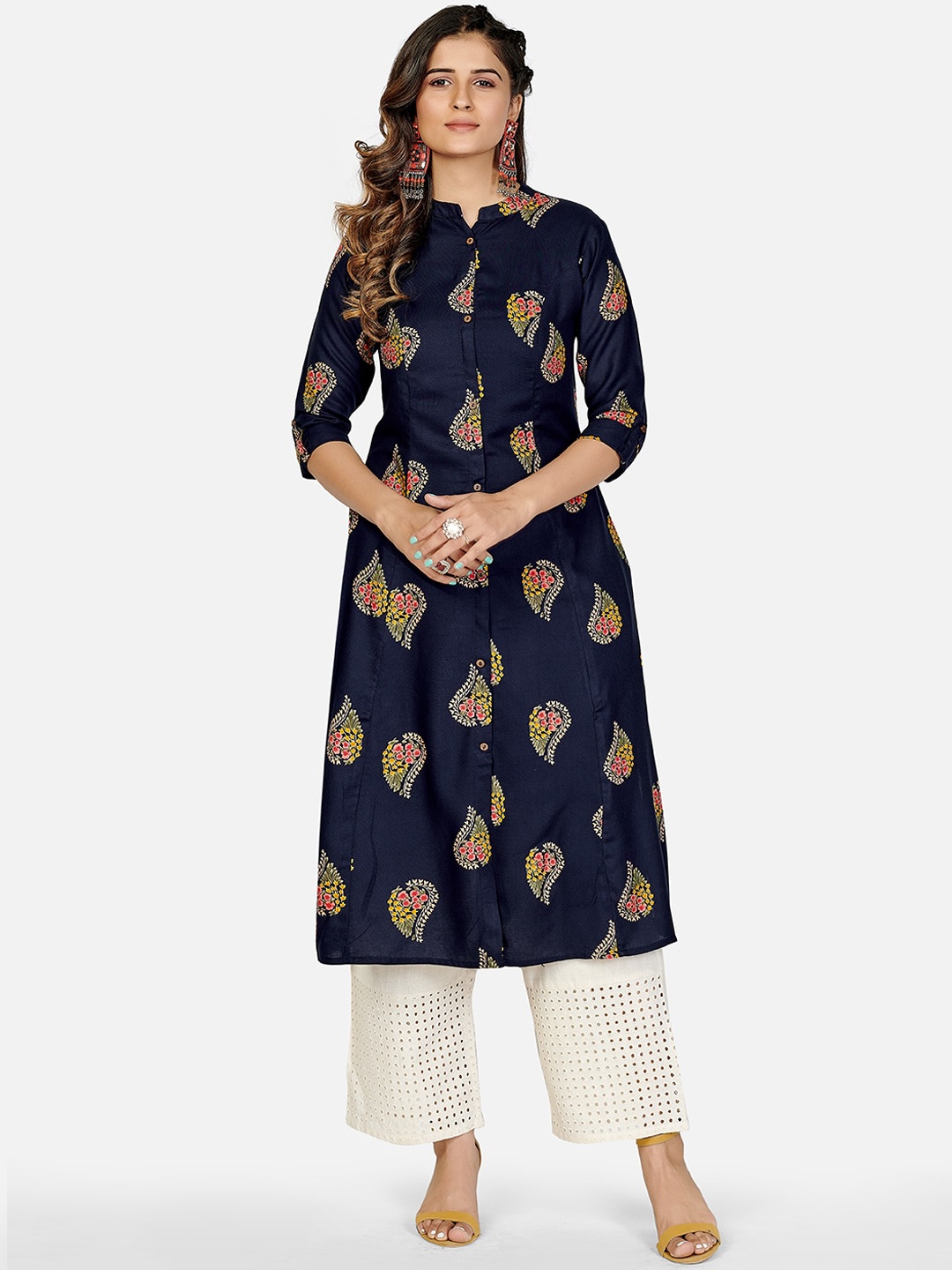

Vbuyz Women Blue & Beige Ethnic Motifs Printed Kurta