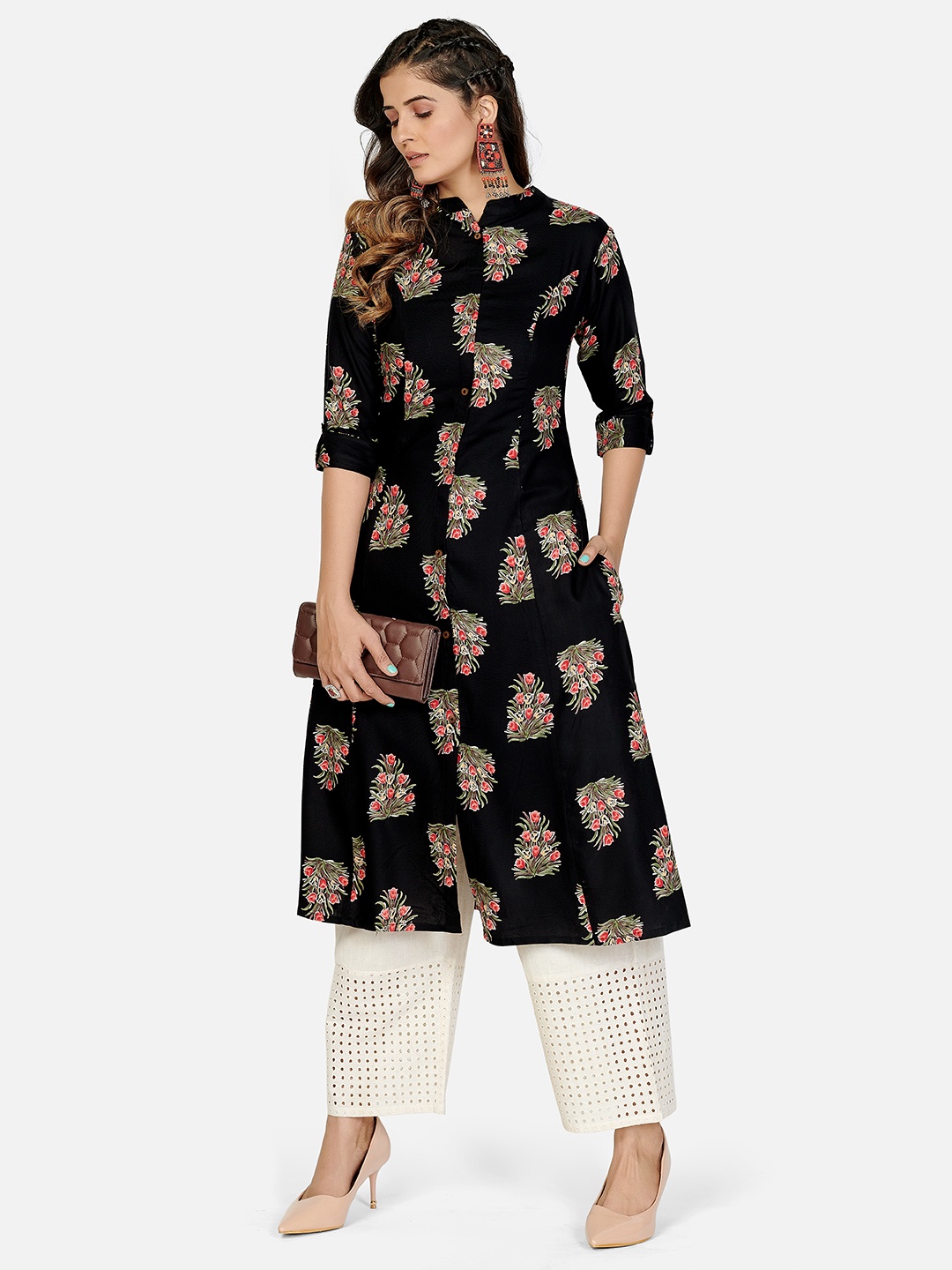 

Vbuyz Women Black Ethnic Motifs Printed A Line Kurta