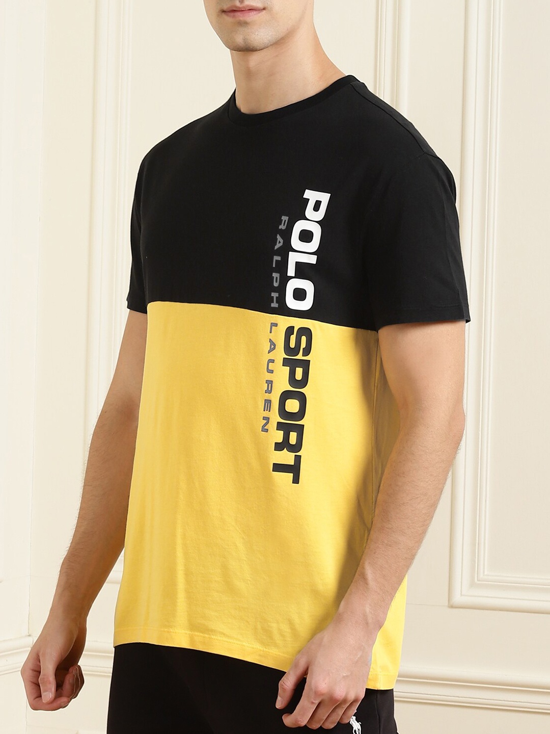 

Polo Ralph Lauren Men Black Typography Printed Pockets T-shirt