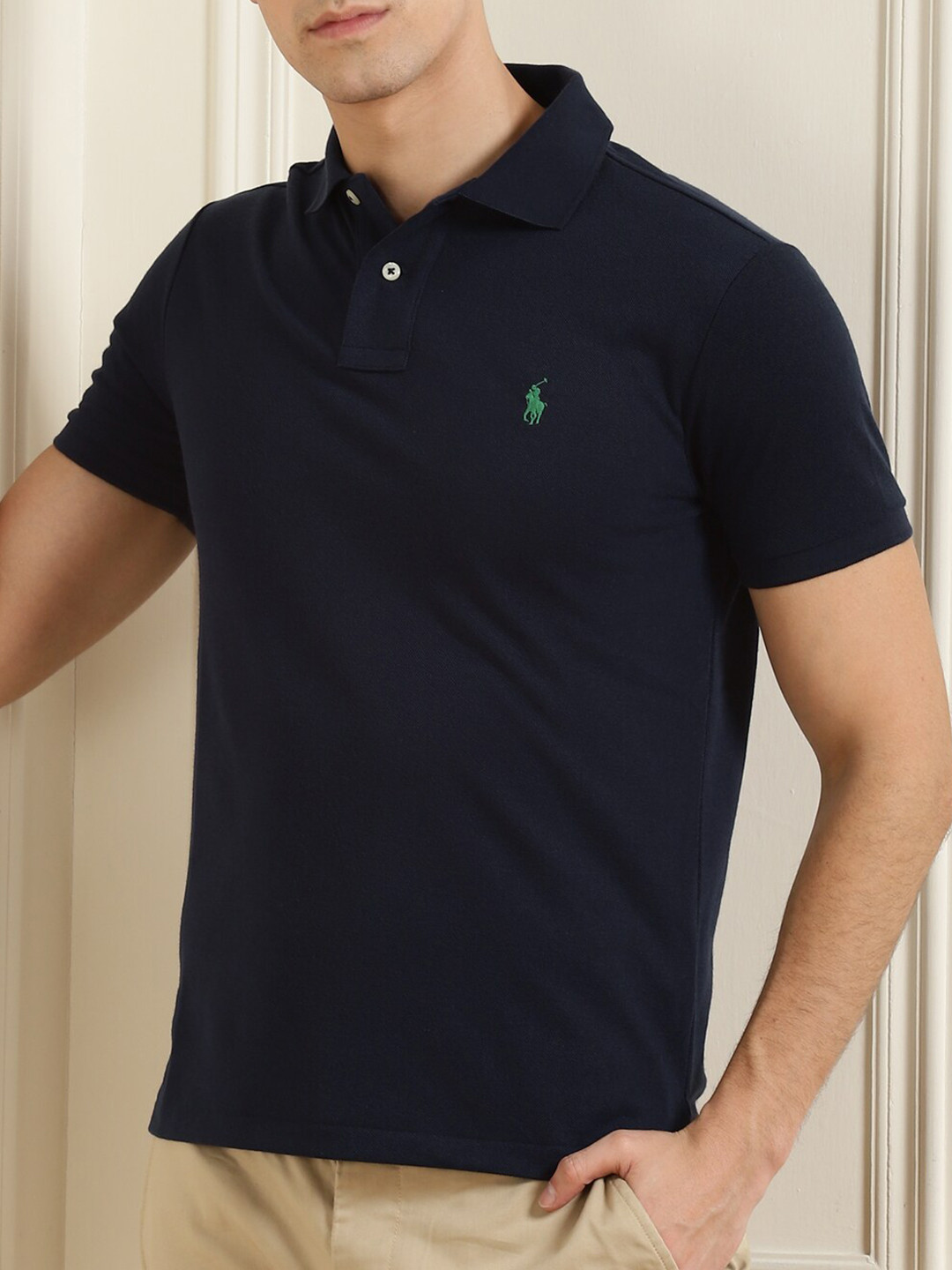 

Polo Ralph Lauren Men Navy Blue Polo Collar T-shirt