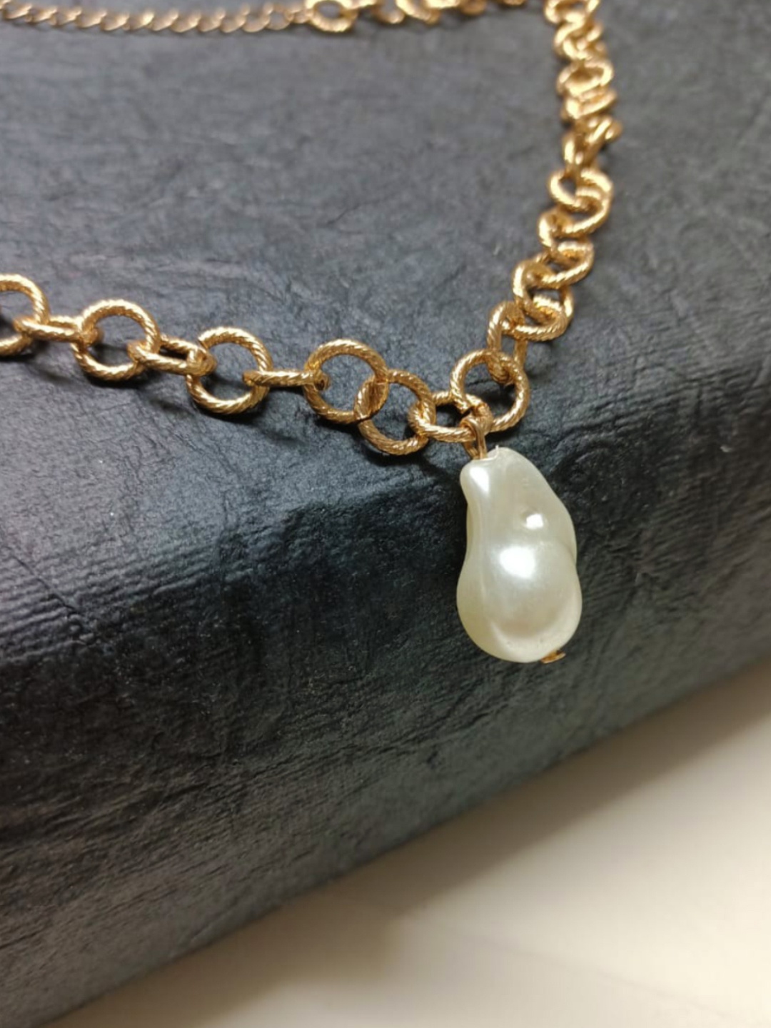 

OOMPH Gold-Toned & White Choker Necklace