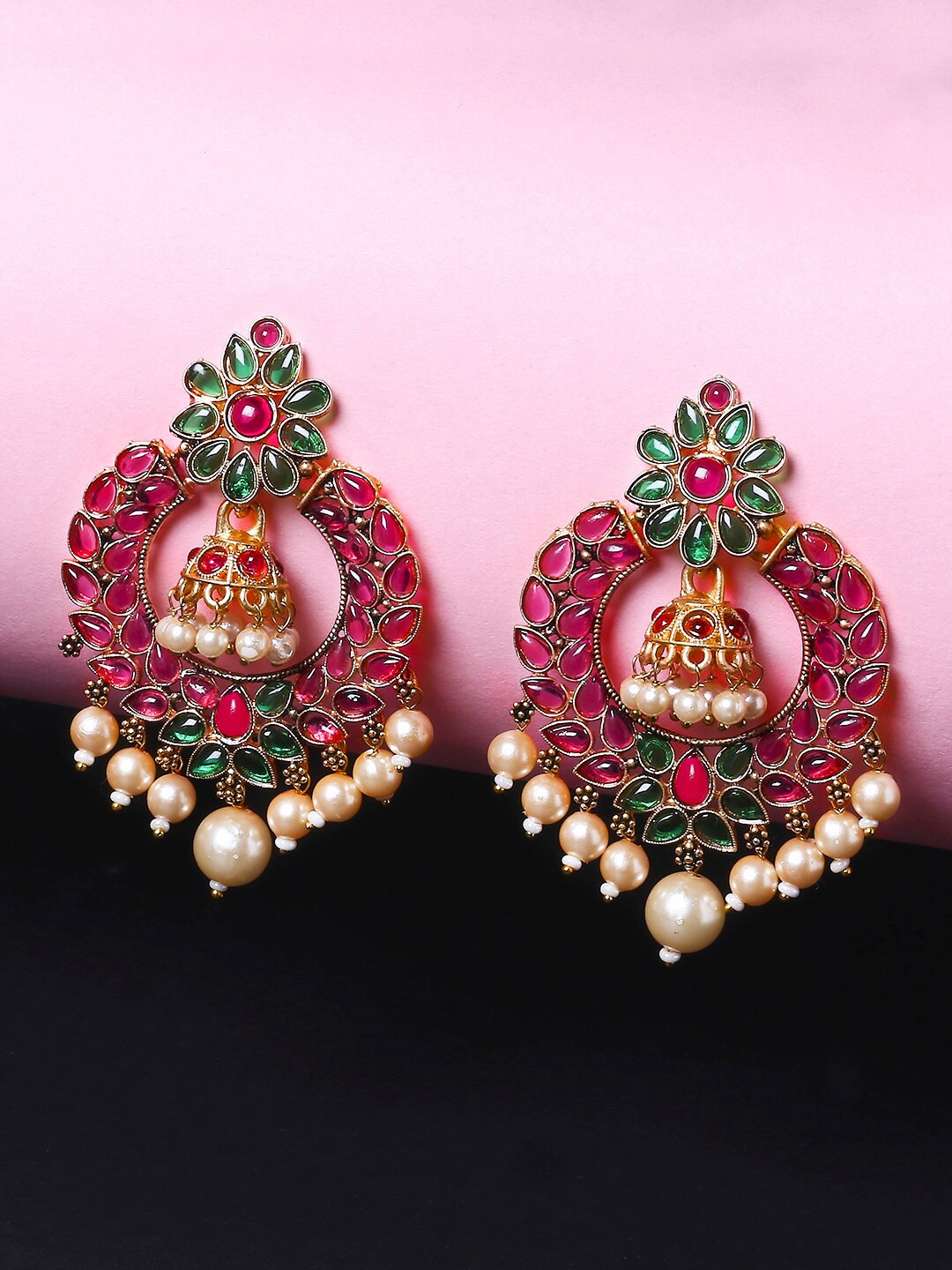 

OOMPH Red & Gold-Toned Circular Chandbalis Earrings