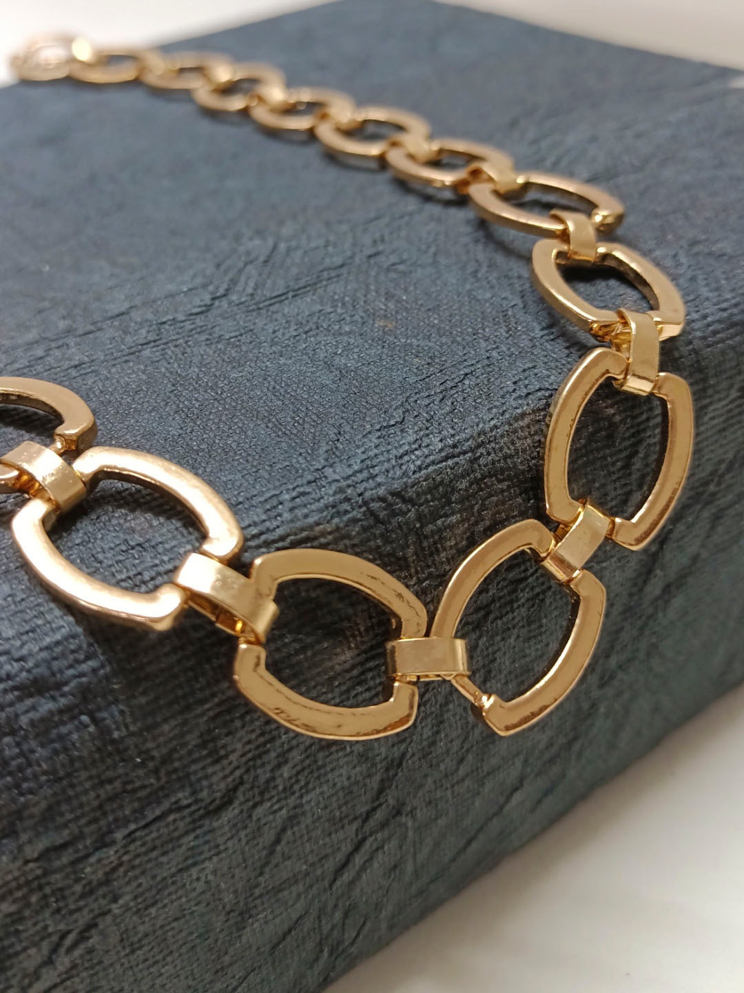 

OOMPH Gold-Toned Choker Necklace
