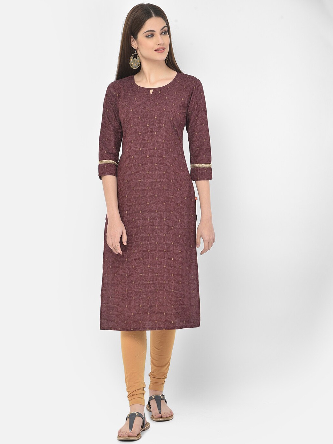 

Span Women Maroon Thread Work Kurta