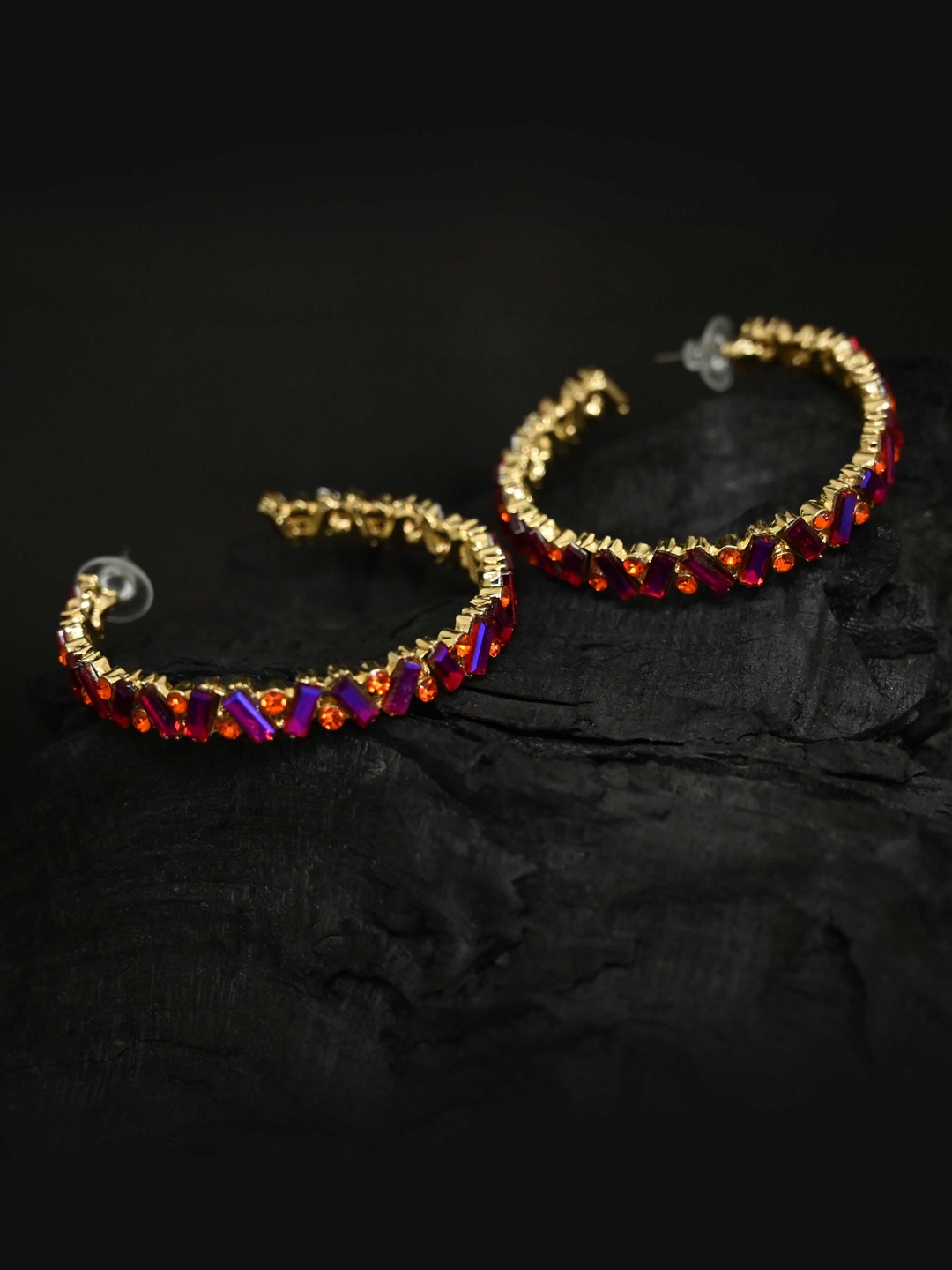 

justpeachy Red & Gold-Toned Contemporary Hoop Earrings