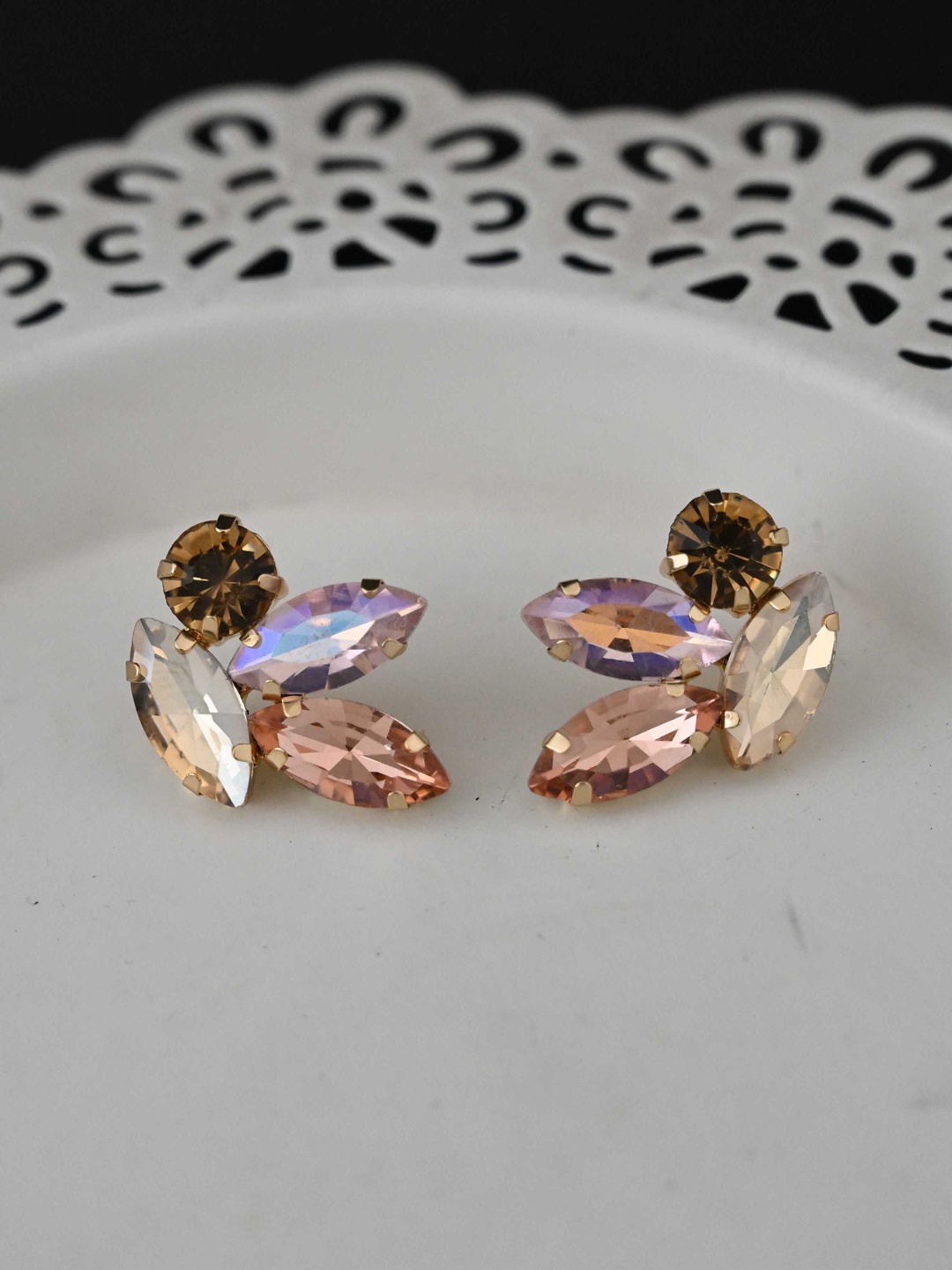 

justpeachy Gold-Toned Contemporary CZ Studded Studs Earrings