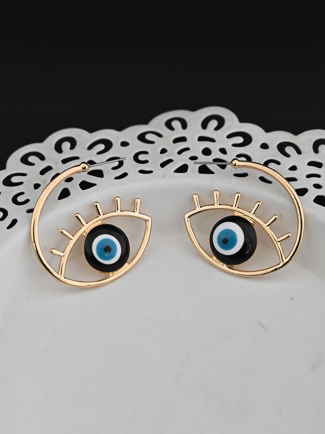 

justpeachy Gold-Toned & Blue Contemporary Half Hoop Earrings