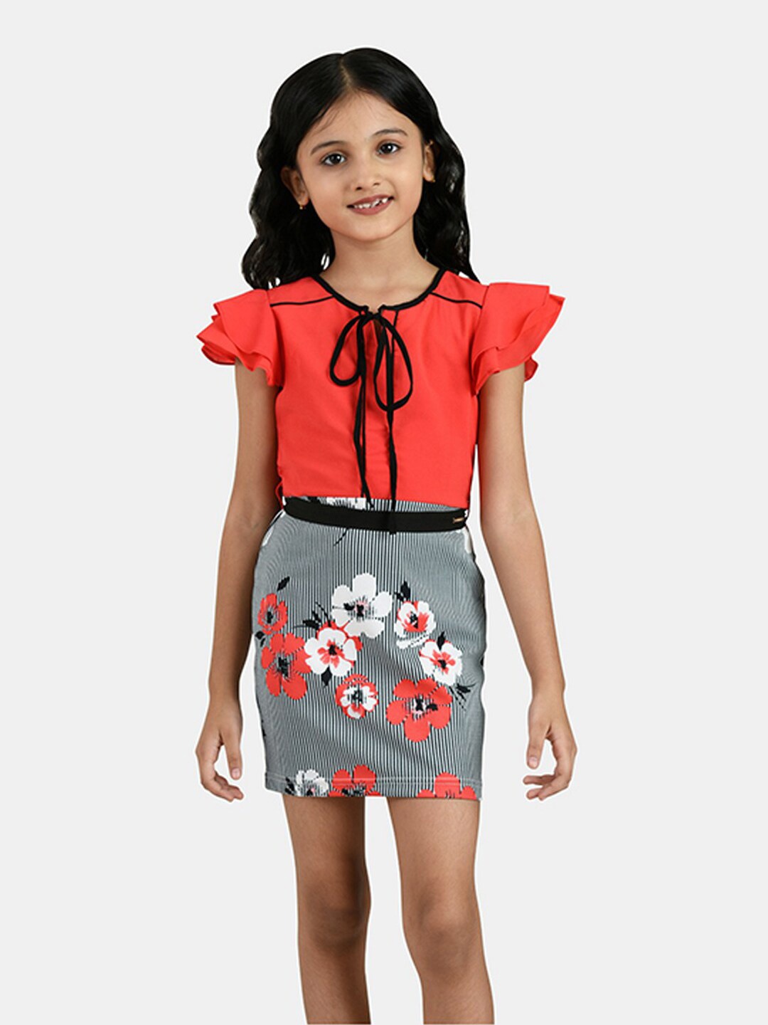 

Peppermint Girls Red & Grey Floral Crepe Sheath Dress