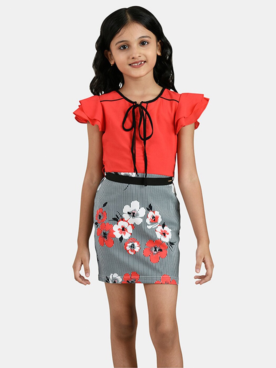 

Peppermint Red & Grey Floral Tie-Up Neck Crepe Sheath Dress
