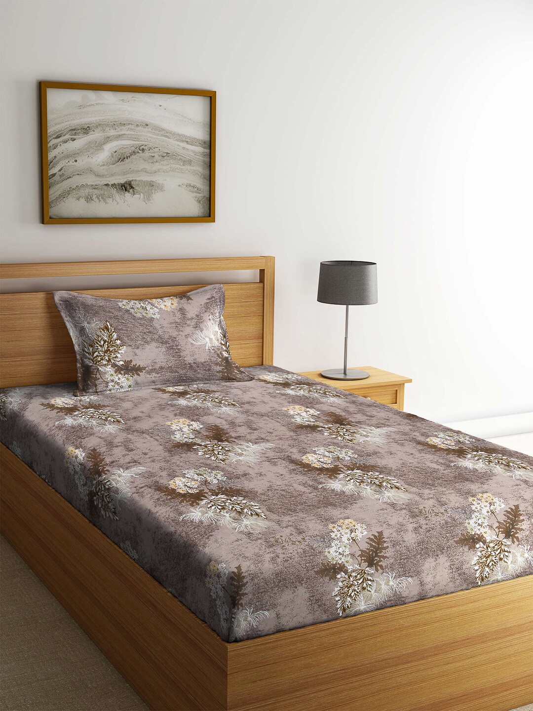 

Arrabi Grey & White Floral 130 TC Single Bedsheet with 1 Pillow Covers