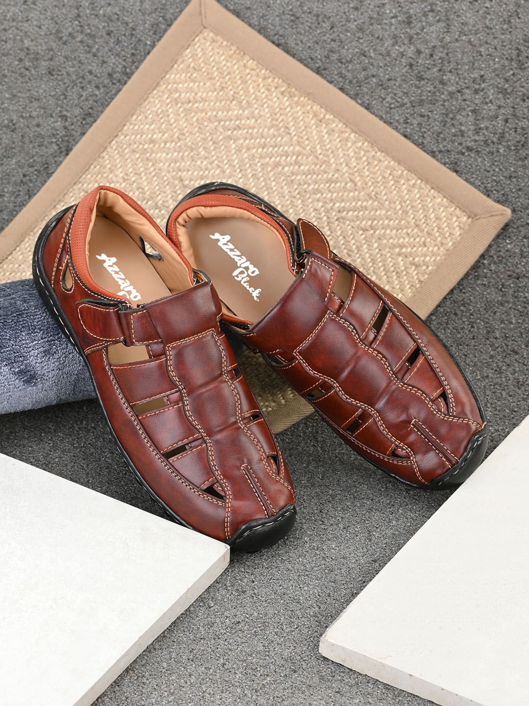 

Azzaro Black Men Brown Shoe-Style Sandals