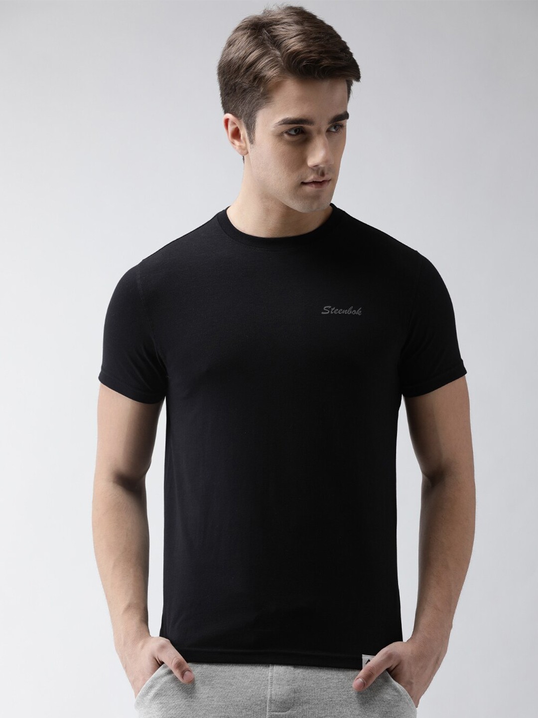 

Steenbok Men Black Slim Fit T-shirt