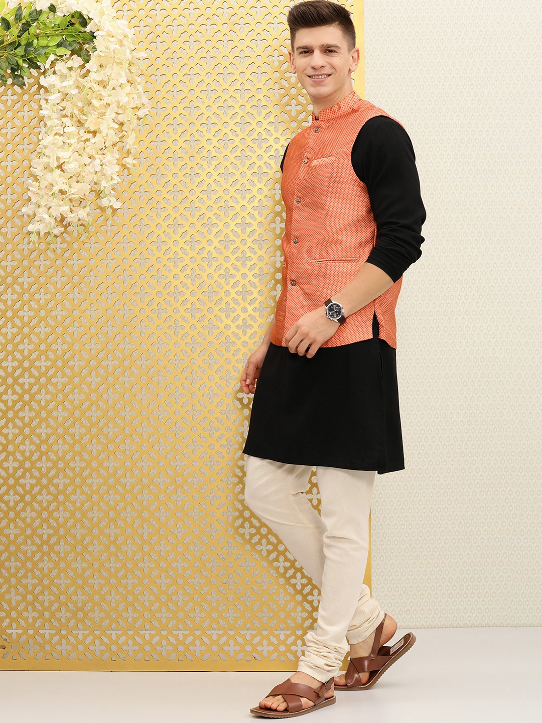 

Ode by House of Pataudi Men Orange & Gold-Toned Woven Design Jashn Nehru Jacket