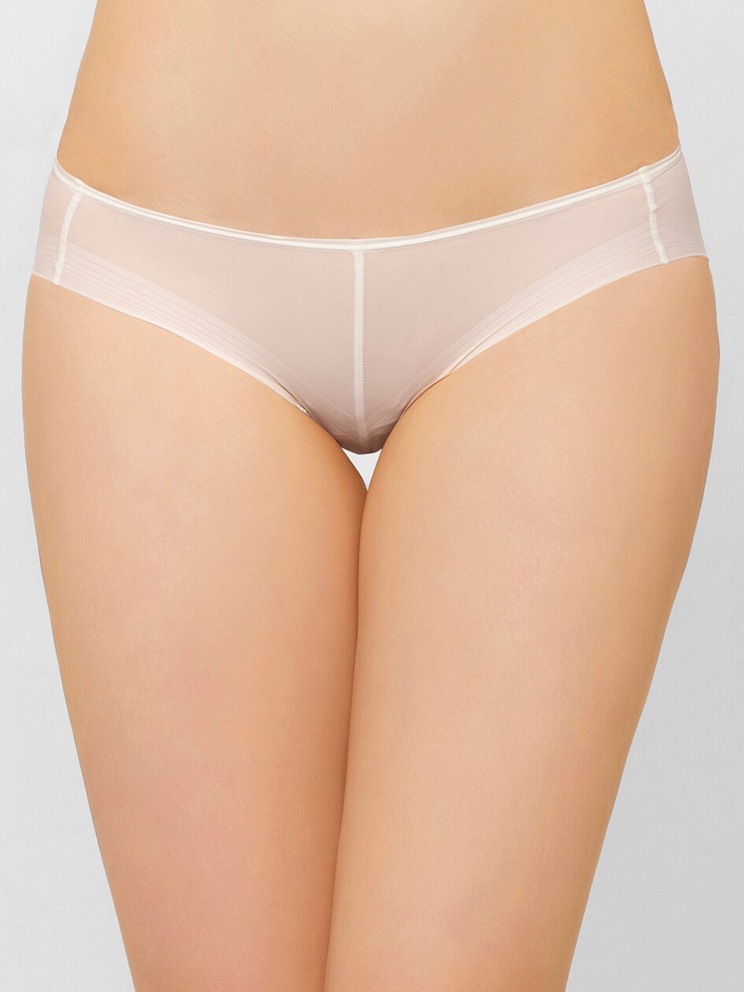 

Wacoal Women Cream-Coloured Solid Bikini Briefs WU1738-CR
