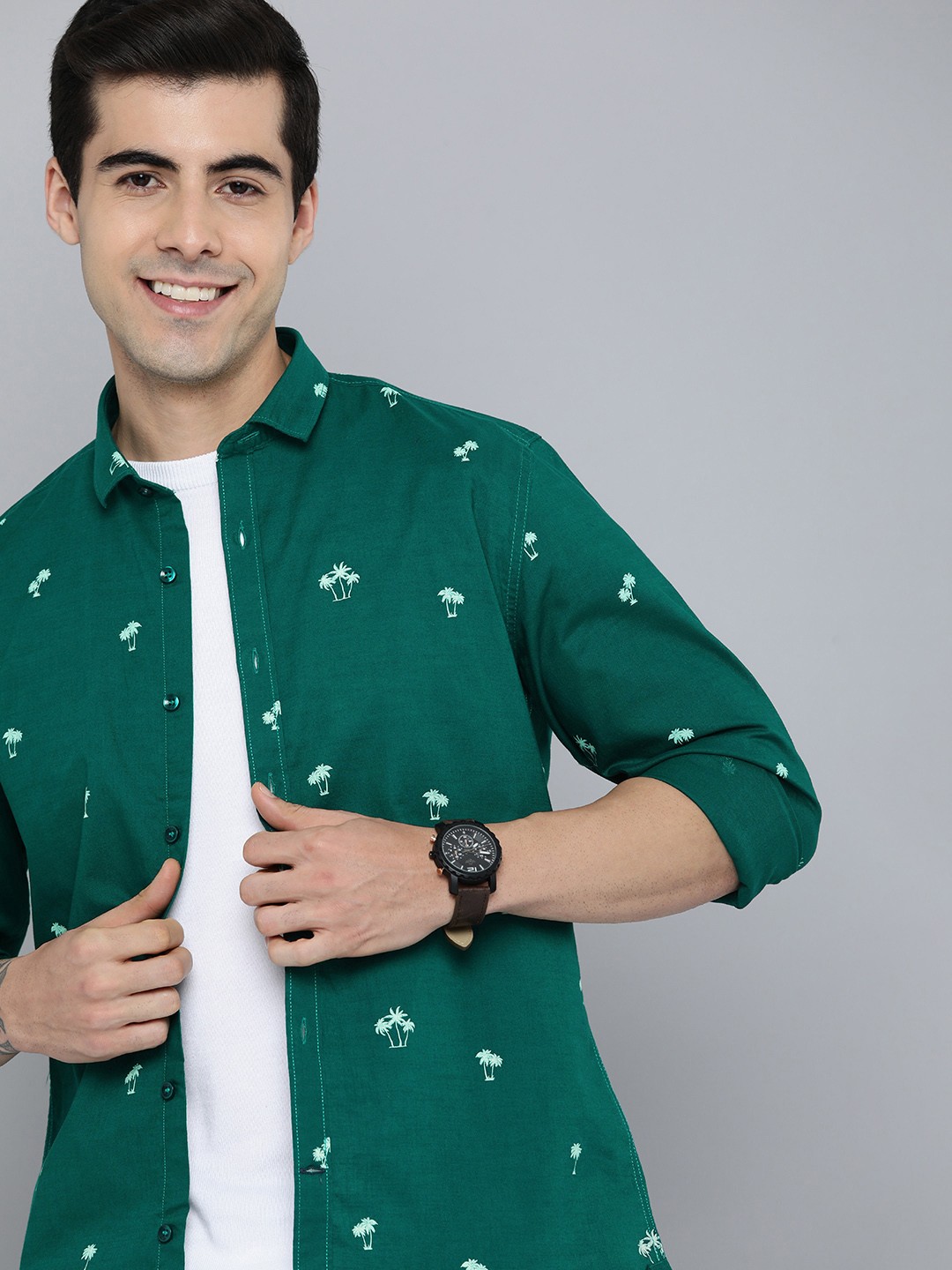 

Mast & Harbour Men Pink Tropical Printed Pure Cotton Casual Shirt
