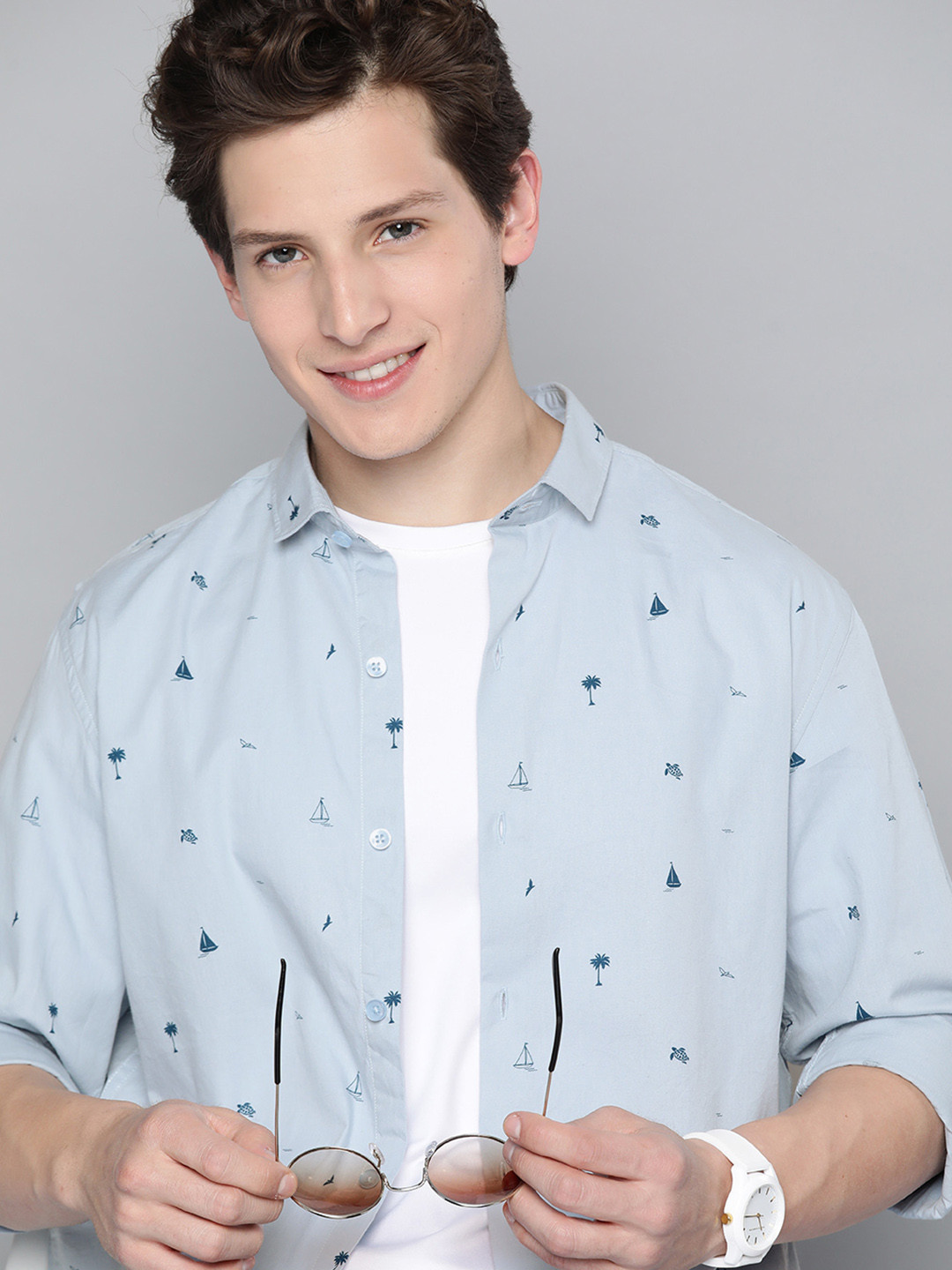 

Mast & Harbour Men Blue Printed Cotton Casual Shirt