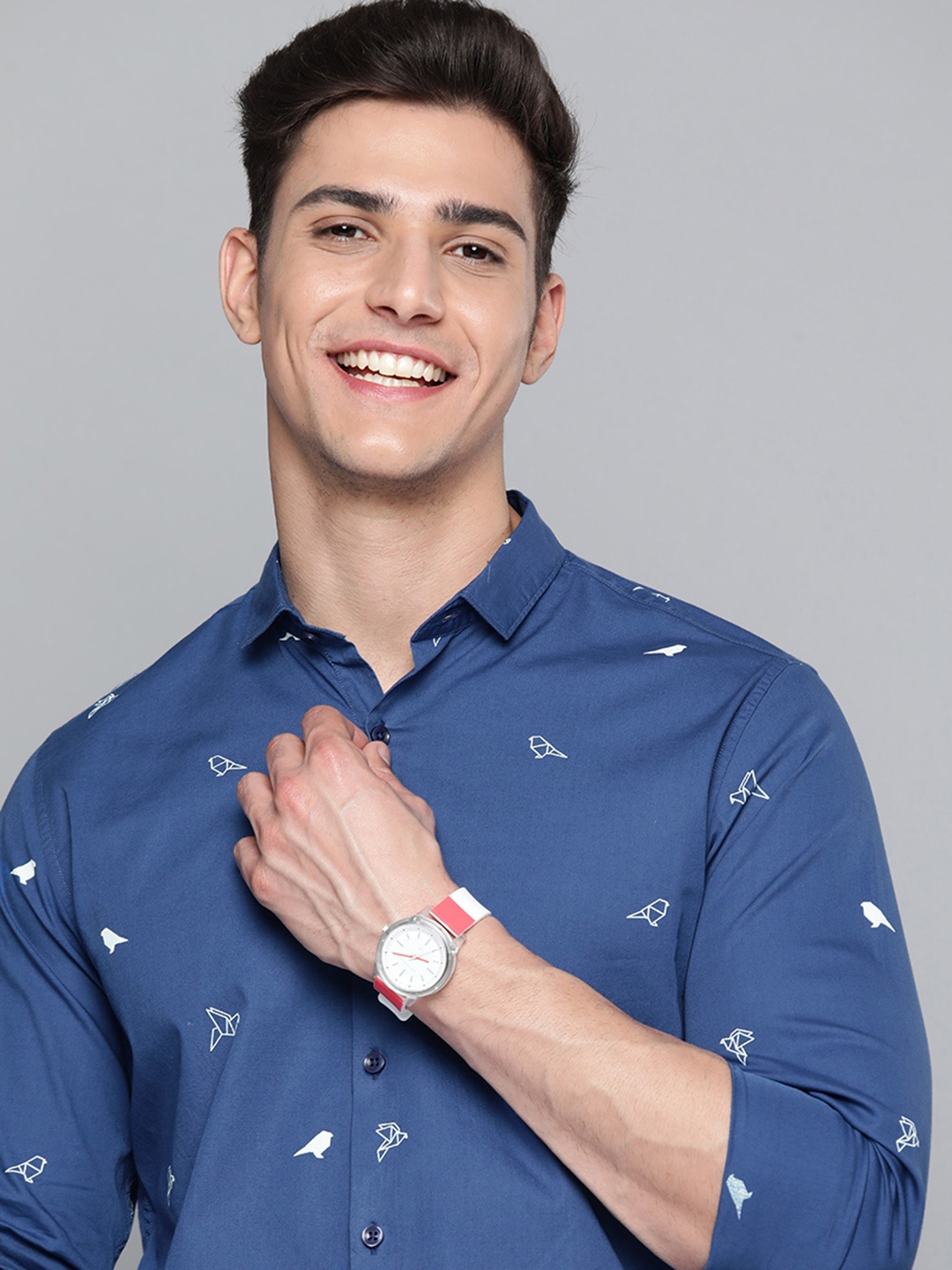 

Mast & Harbour Men Blue Printed Pure Cotton Casual Shirt