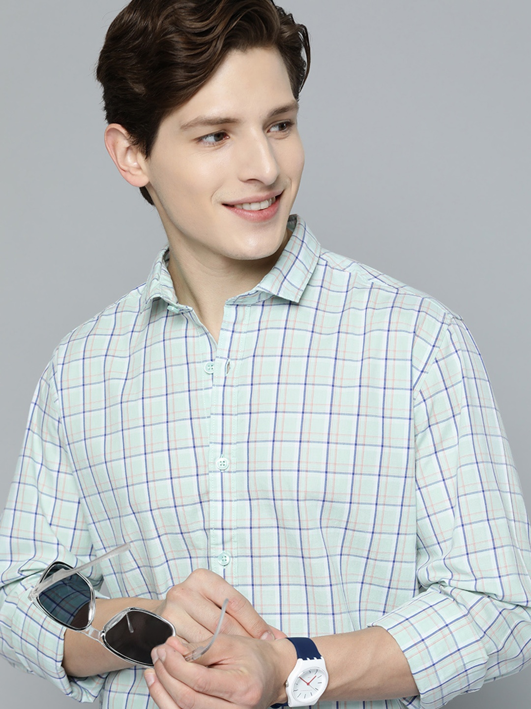 

Mast & Harbour Men Green Windowpane Checked Casual Shirt