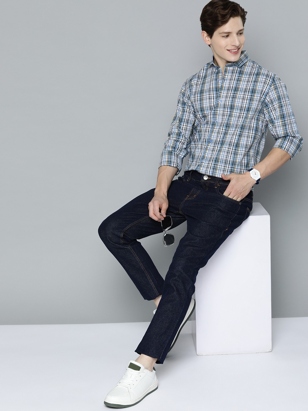 

Mast & Harbour Men Green Tartan Checks Checked Casual Shirt