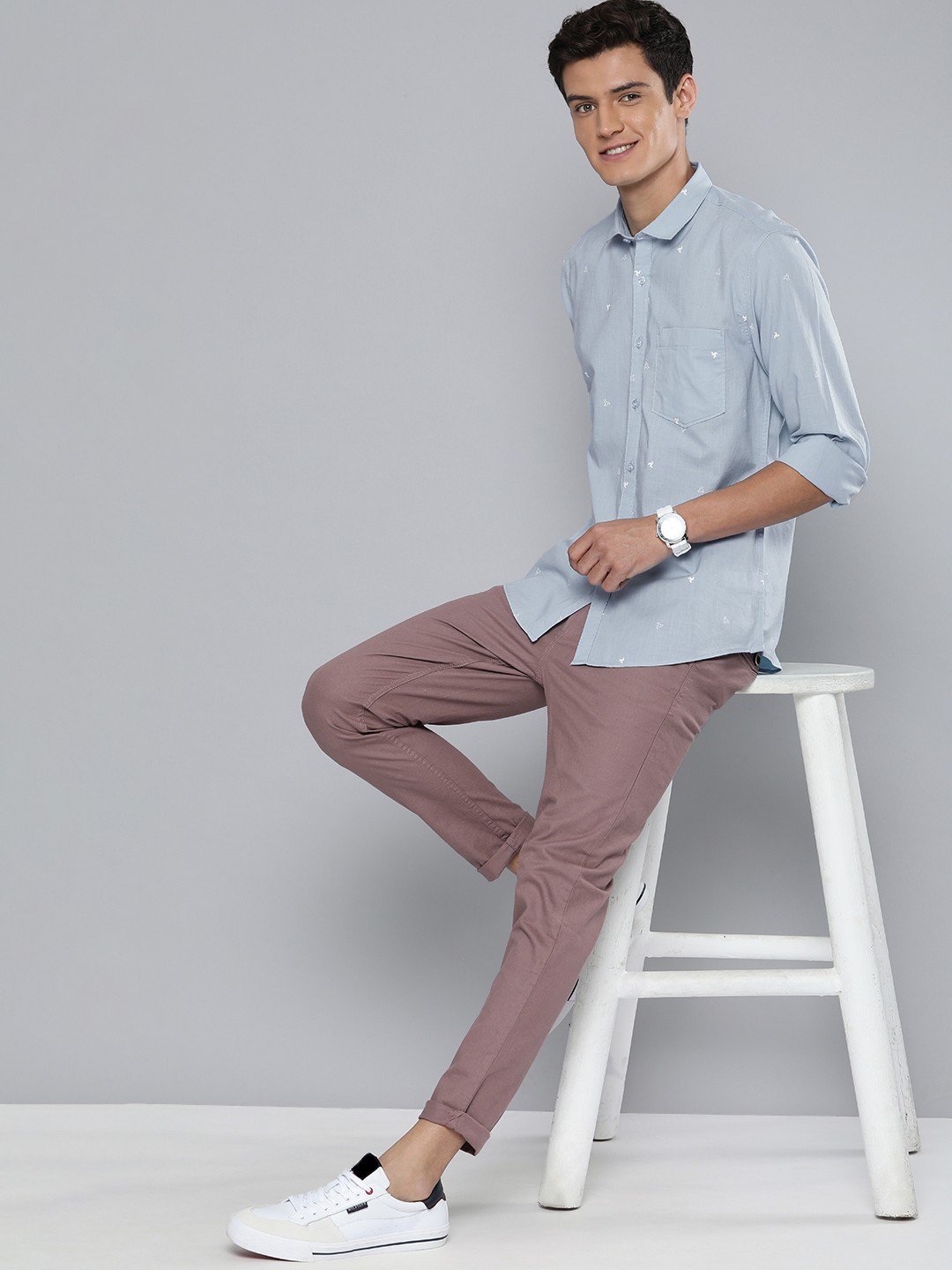 

Mast & Harbour Men Blue &White Printed Casual Shirt