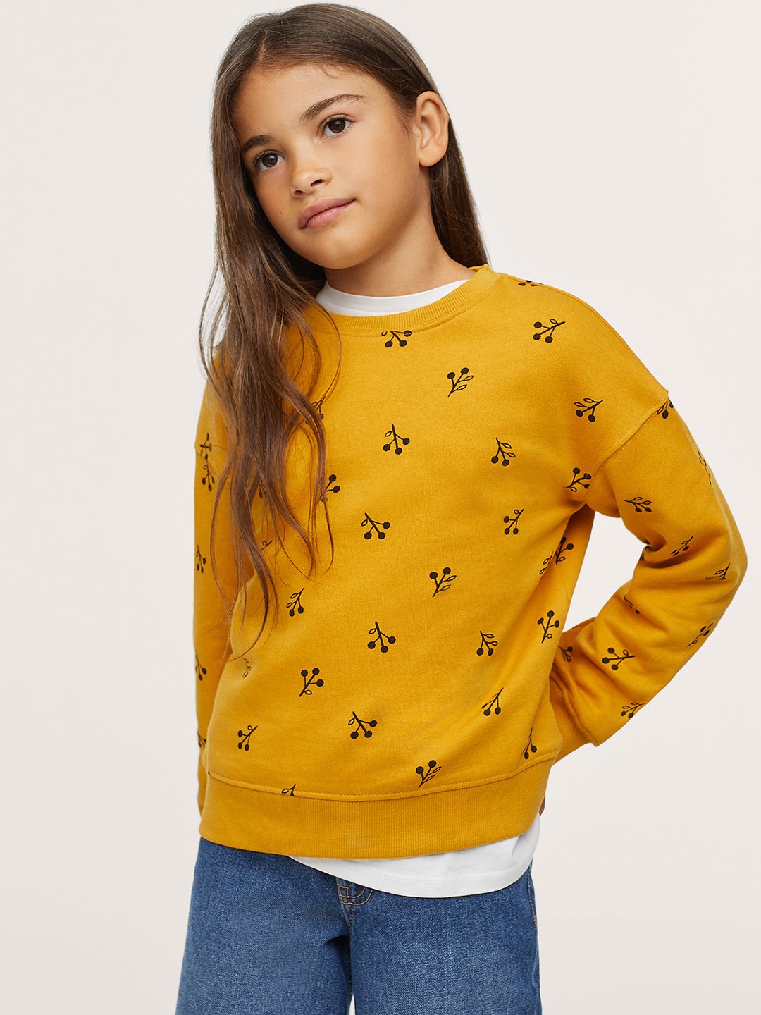 

Mango Kids Girls Mustard Yellow & Black Floral Printed Cotton Sweatshirt