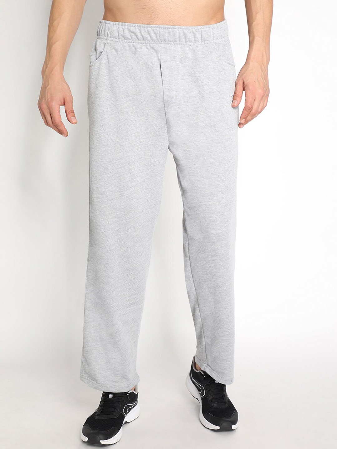 

CHKOKKO Men Grey Solid Track Pants