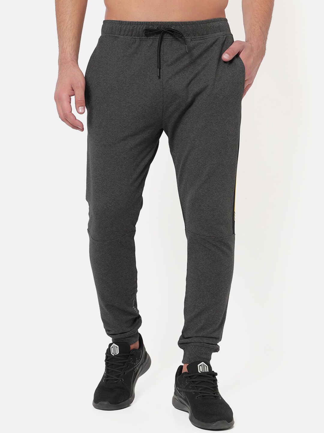 

Cultsport Men Charcoal Grey Solid Joggers