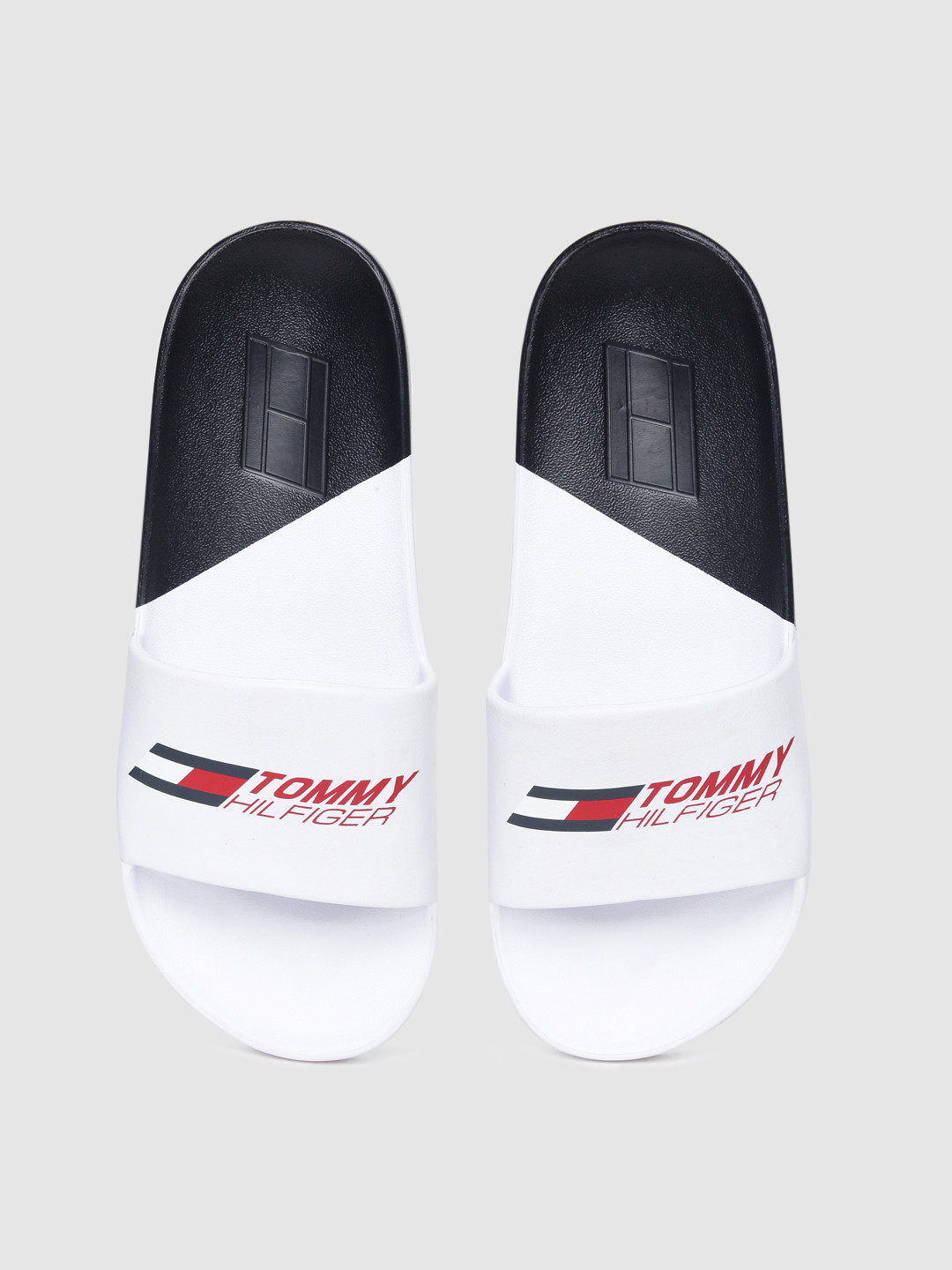 

Tommy Hilfiger Men White Printed Sliders