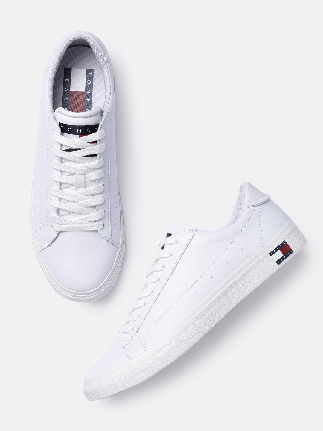 

Tommy Hilfiger Men White Leather Sneakers