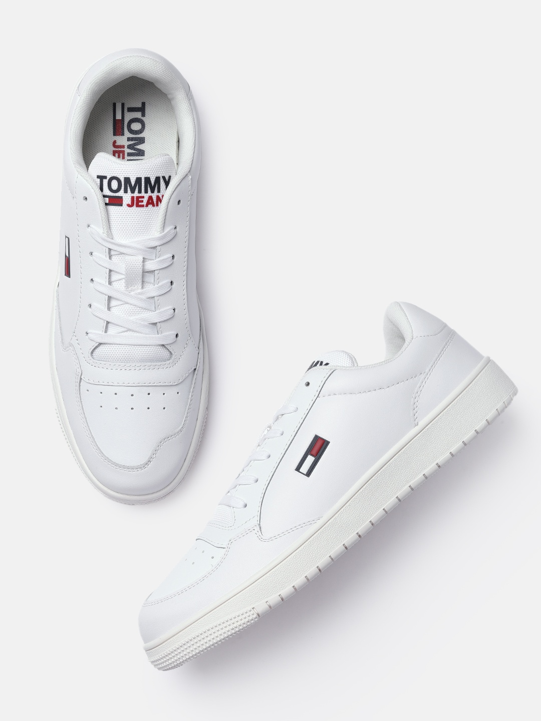 

Tommy Hilfiger Men White Leather Sneakers