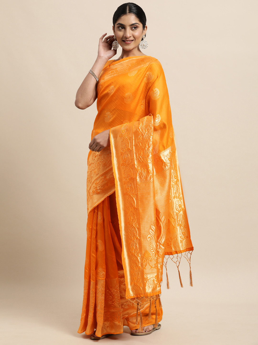 

Janasya Orange Paisley Woven Design Silk Blend Heavy Work Banarasi Saree