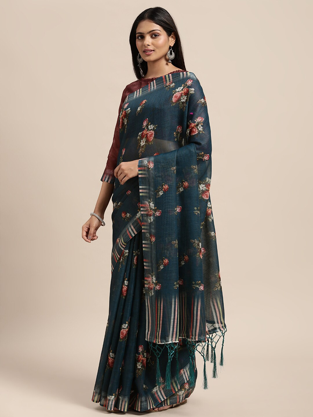 

Janasya Teal & Peach-Coloured Floral Print Linen Blend Saree