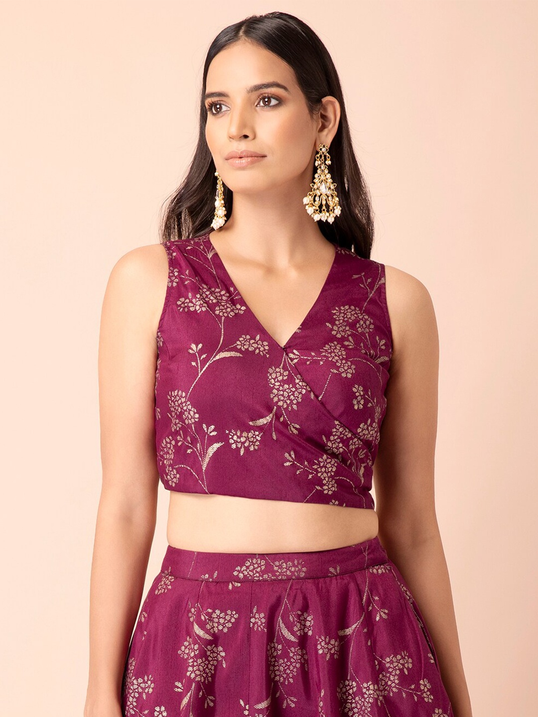 

INDYA Maroon Fitted Crop Top