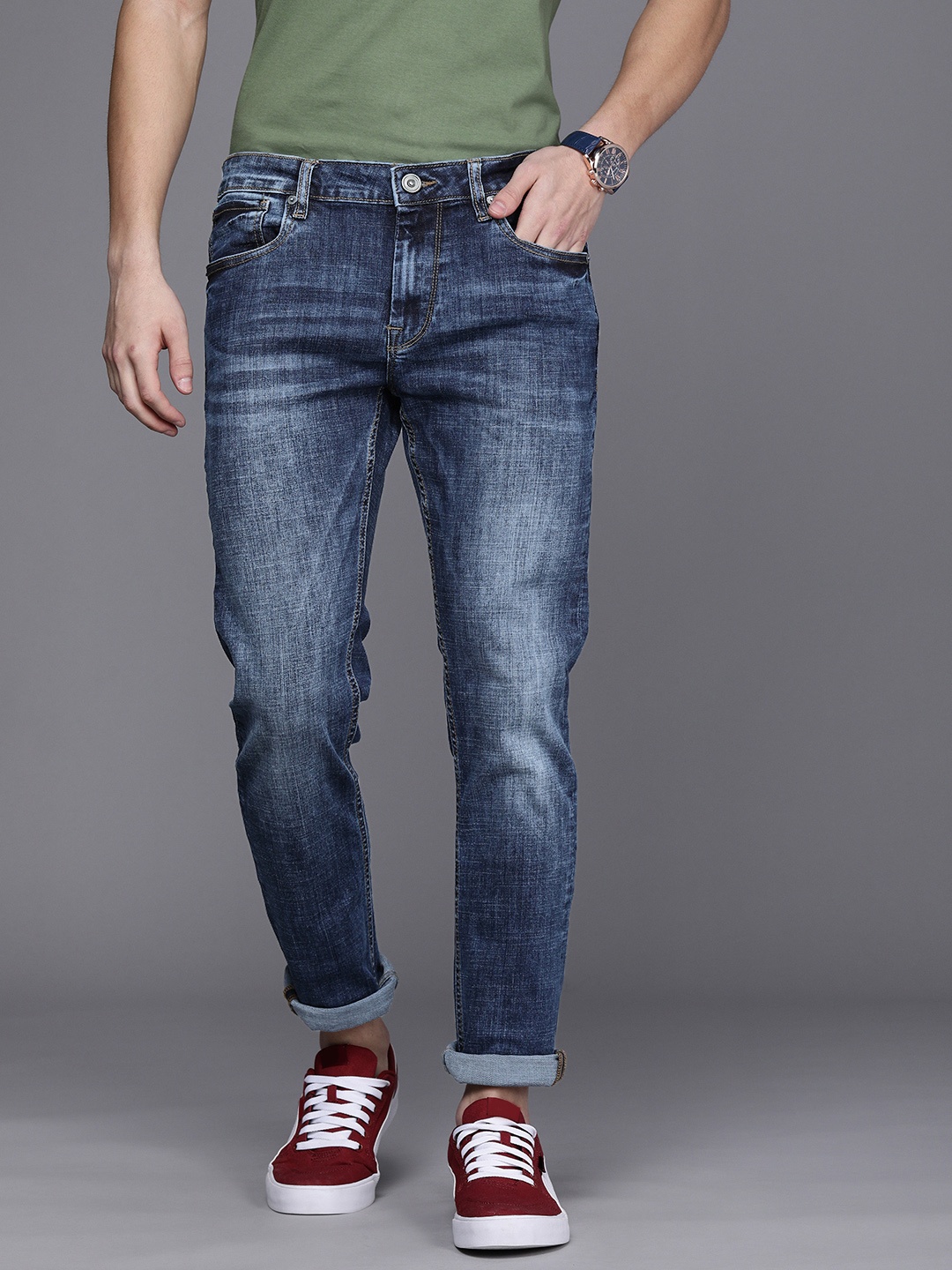 

Voi Jeans Men Blue Skinny Fit Light Fade Stretchable Jeans