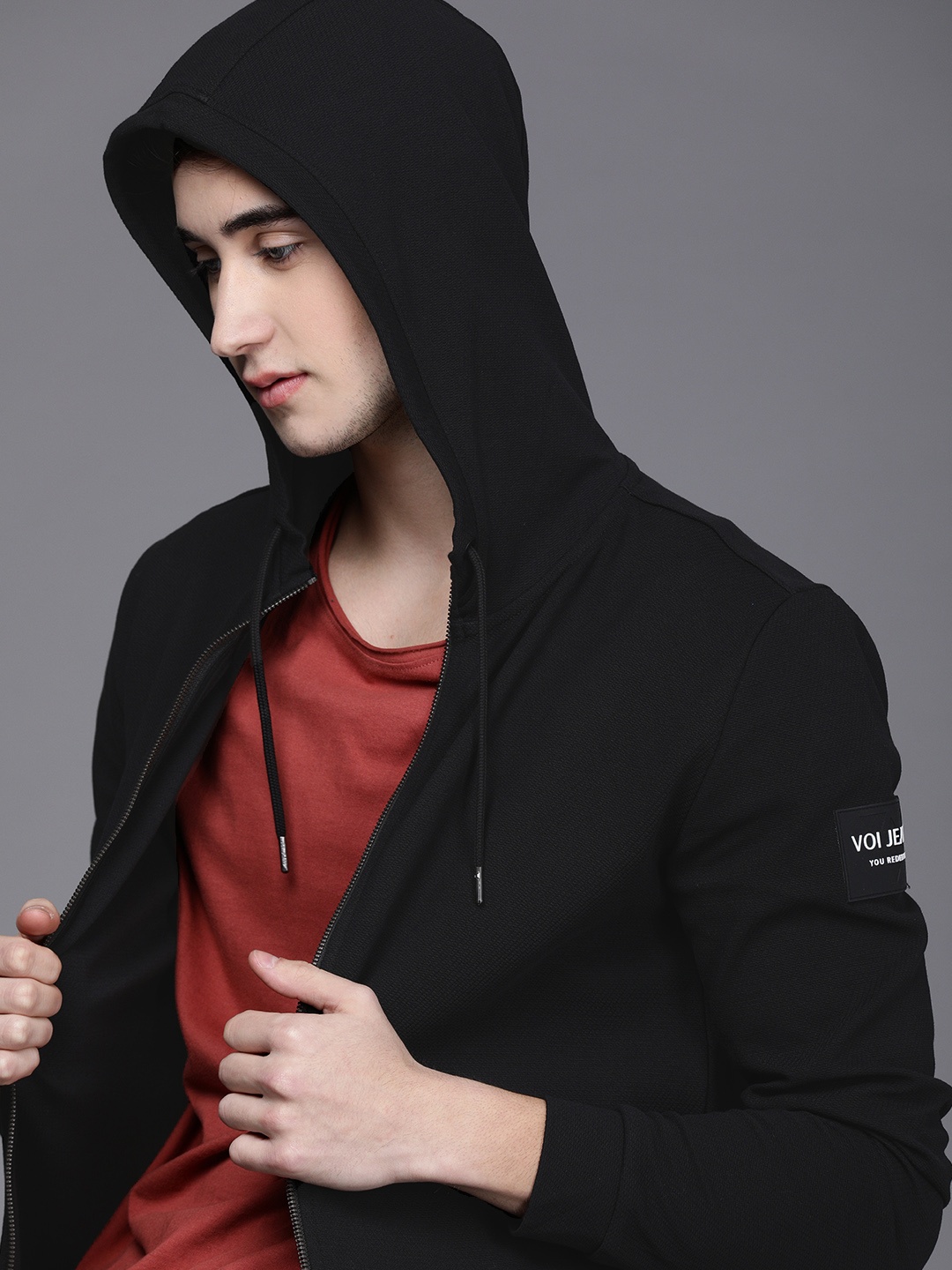 

Voi Jeans Men Black Solid Hooded Cotton Front-Open Sweatshirt