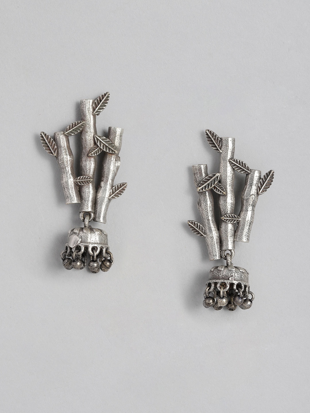 

EL REGALO Silver-Toned Antique Studs Earrings