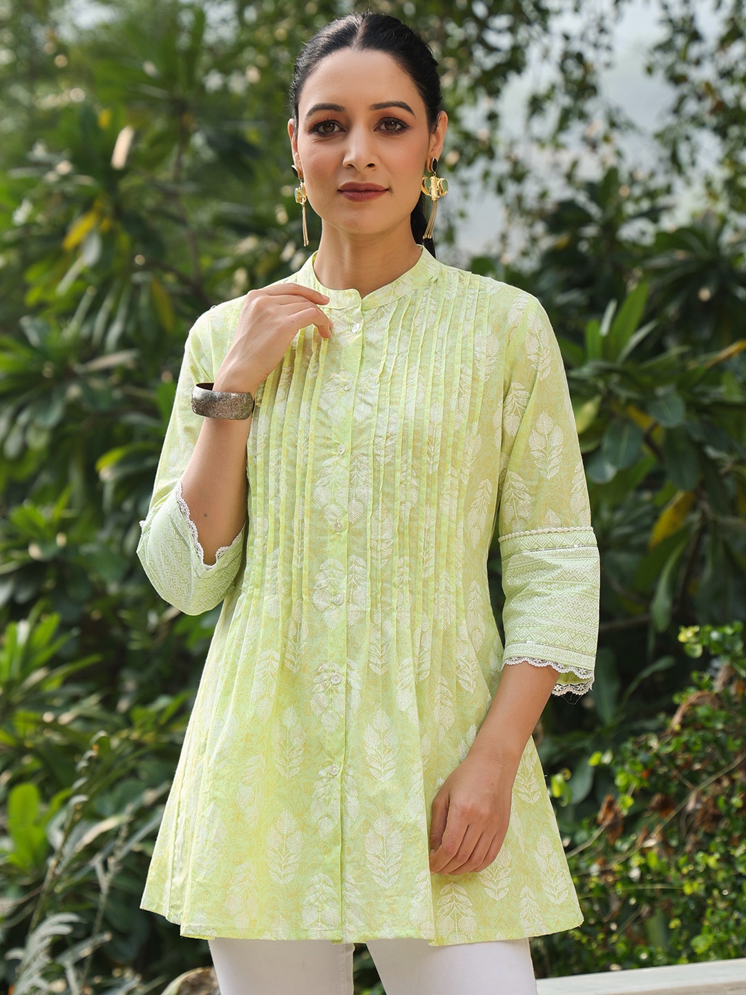 

Juniper Lime Green Mandarin Collar Printed Tunic